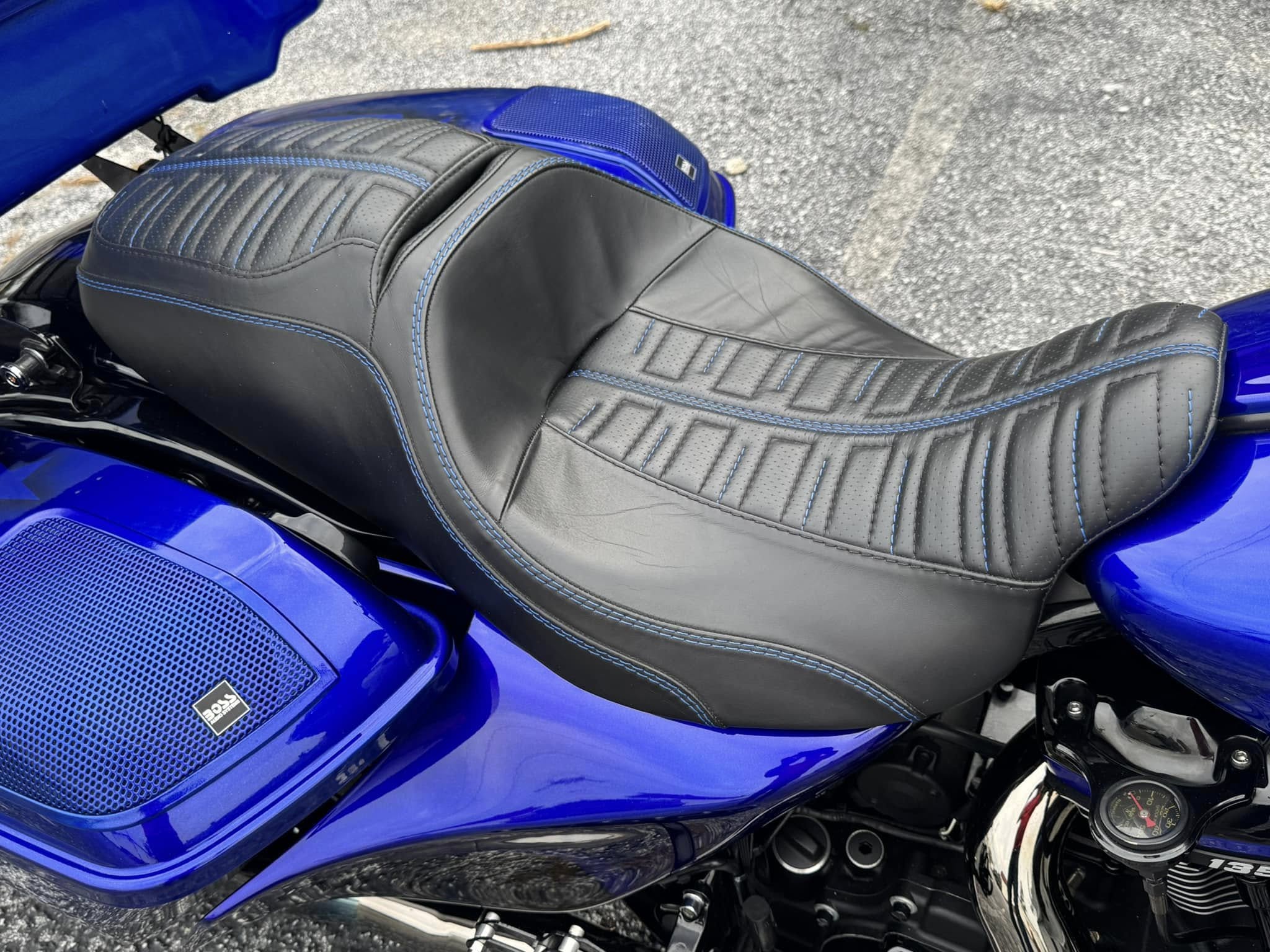 2022 21β Fat Tire Road Glide