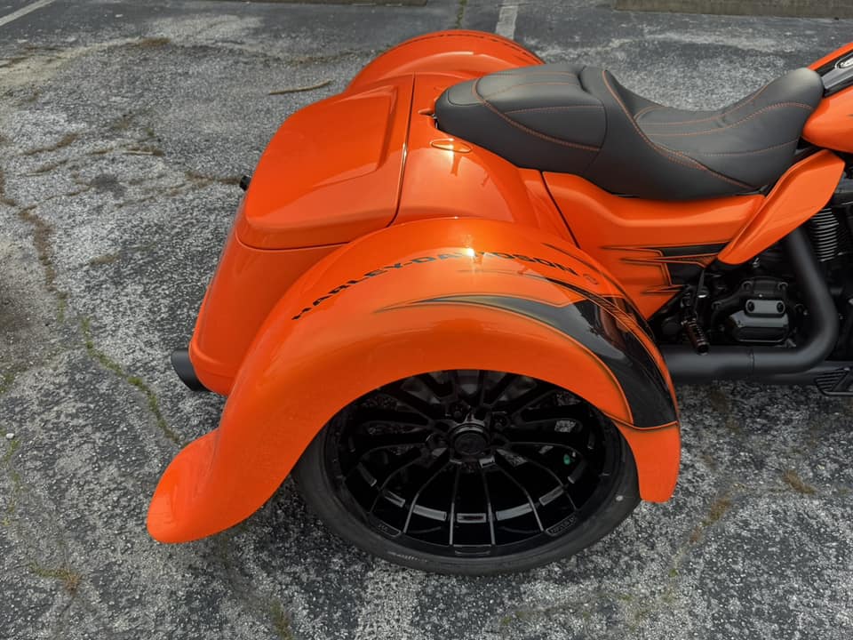 2024 21” Fat Tire RG3 Road Glide Trike