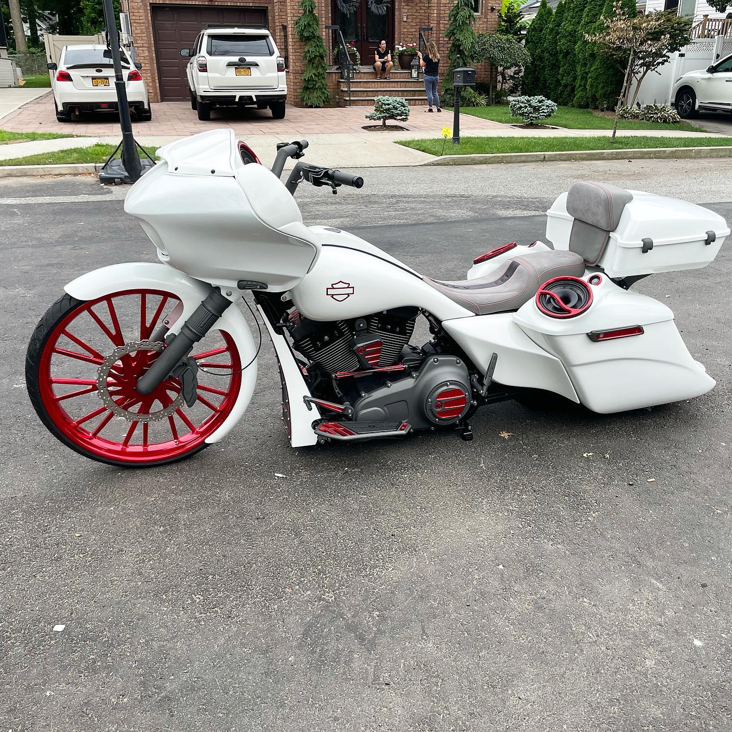 Paulie's White 26 RG