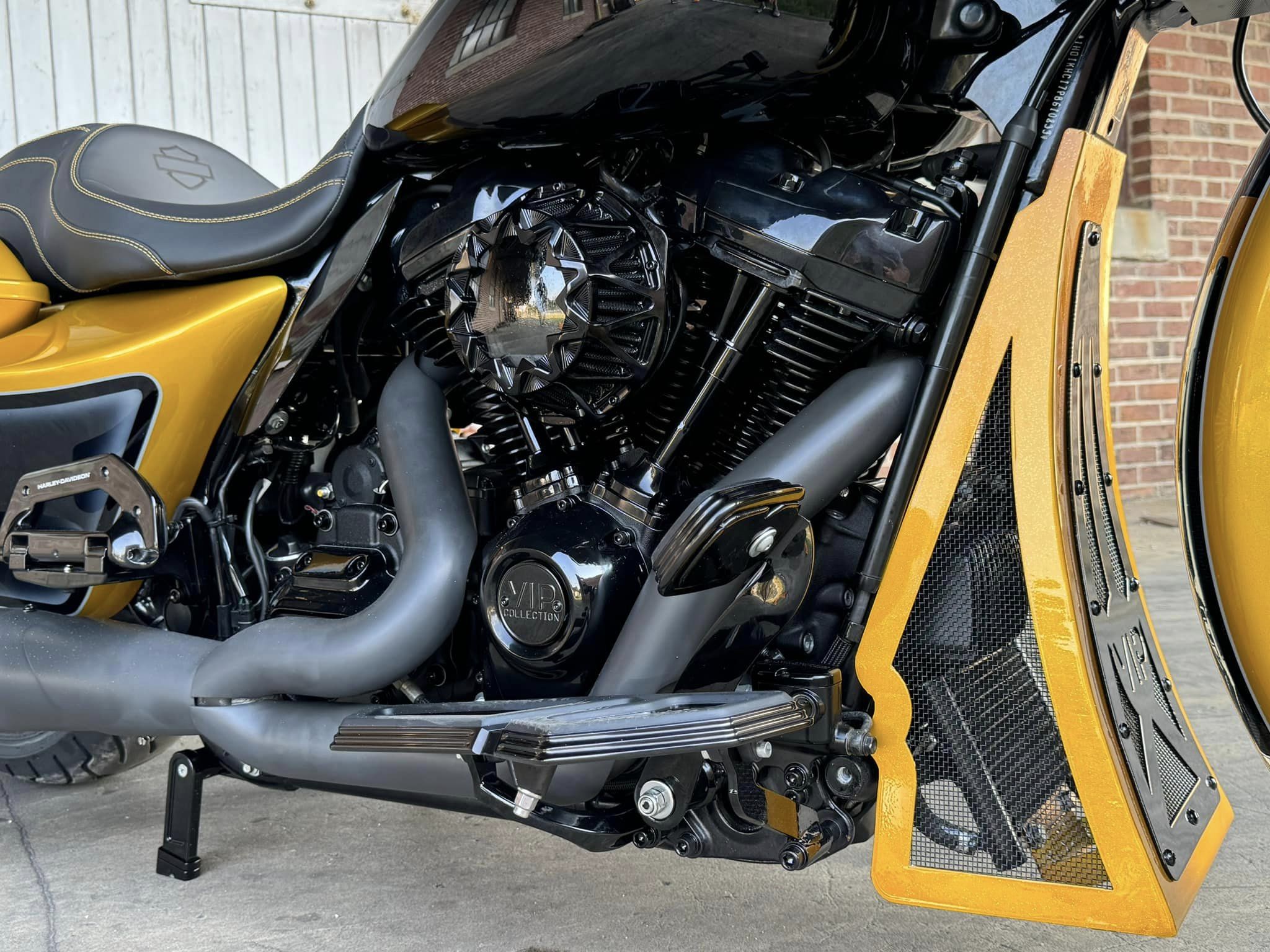 2022 26" Road Glide