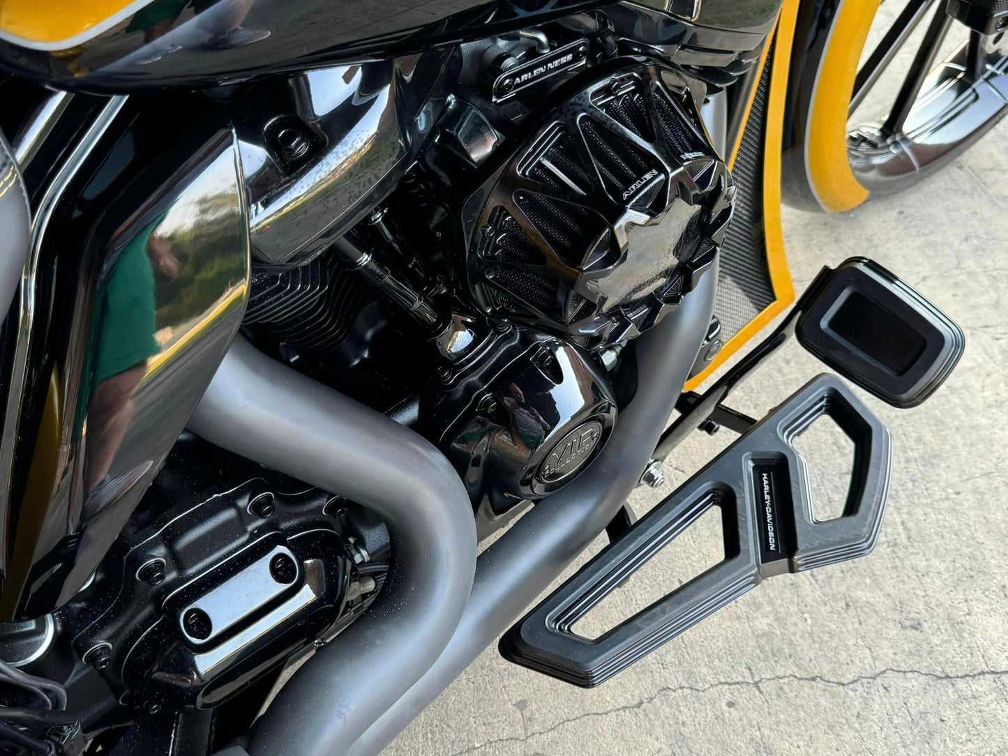 2022 26" Road Glide