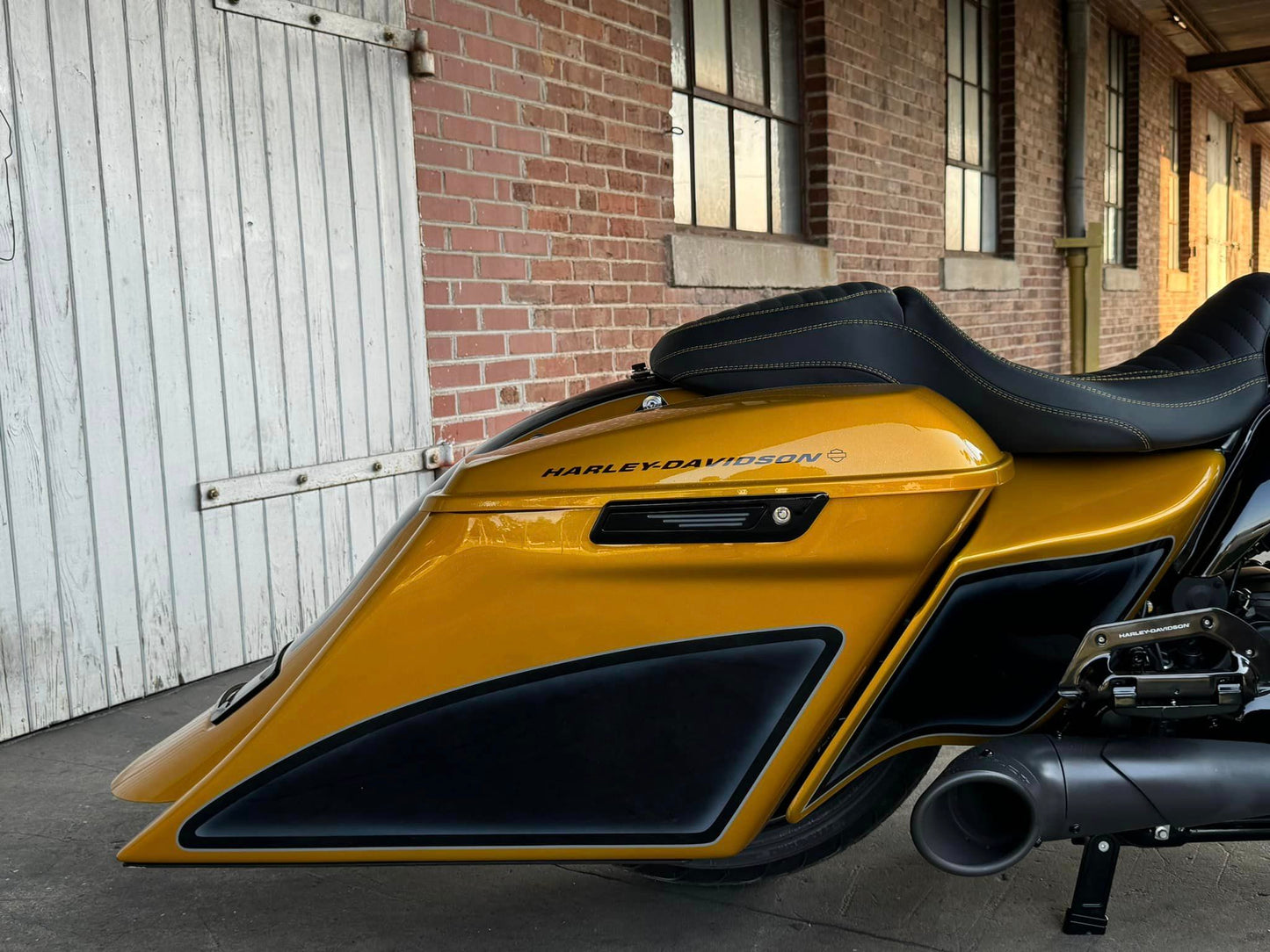 2022 26" Road Glide