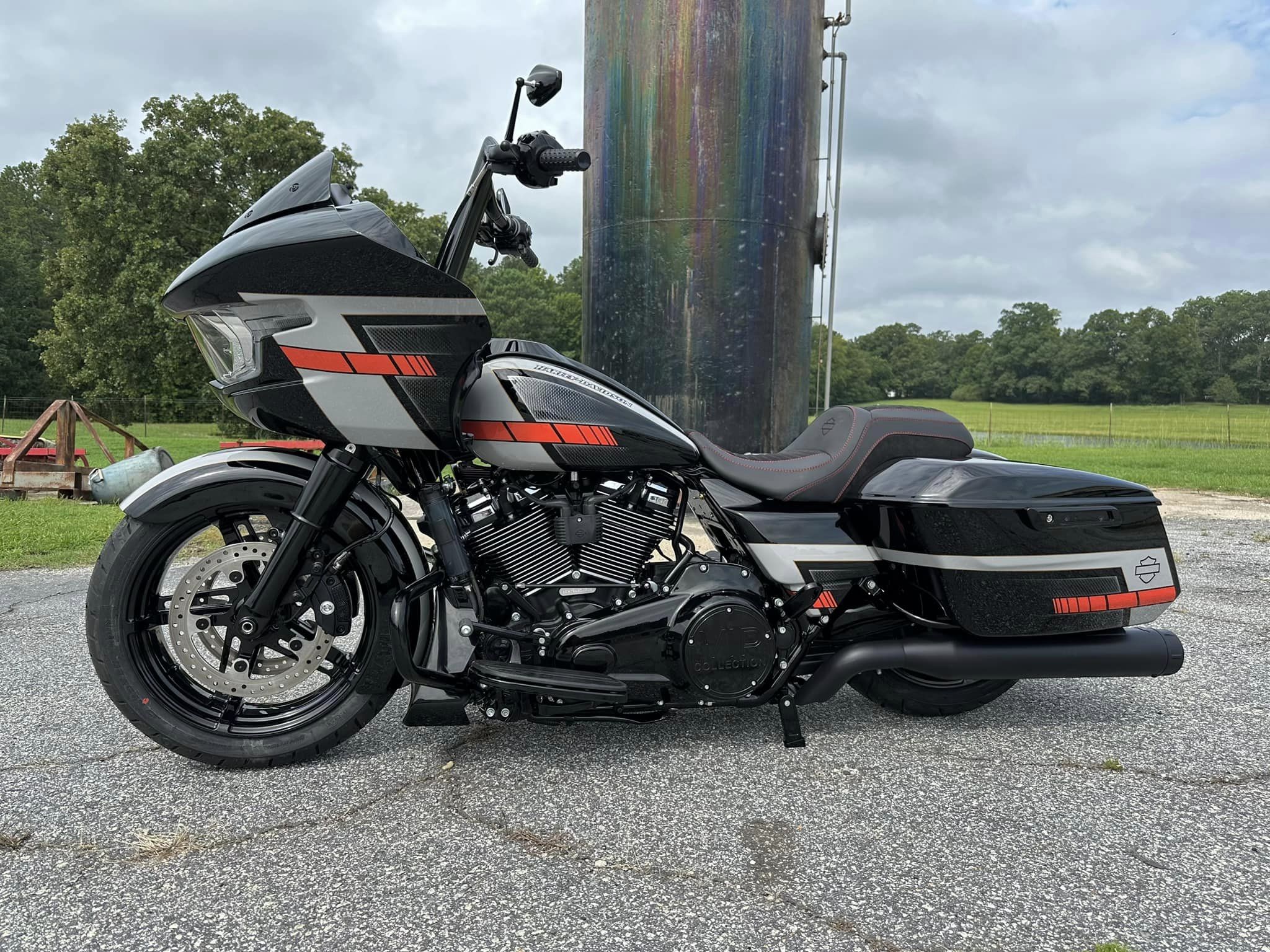 2024 Fat Tire Road Glide