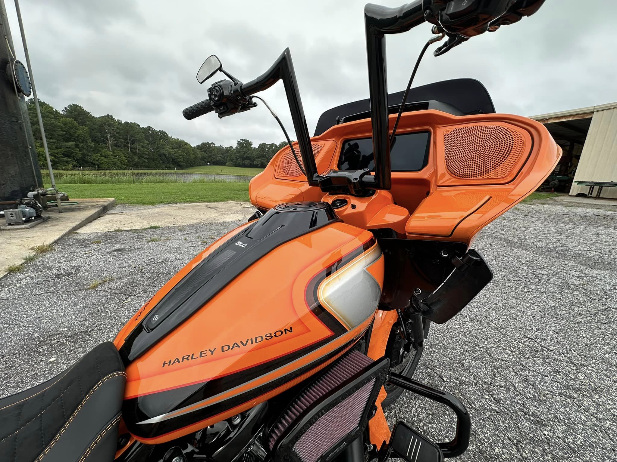 2024 Fat Tire Road Glide