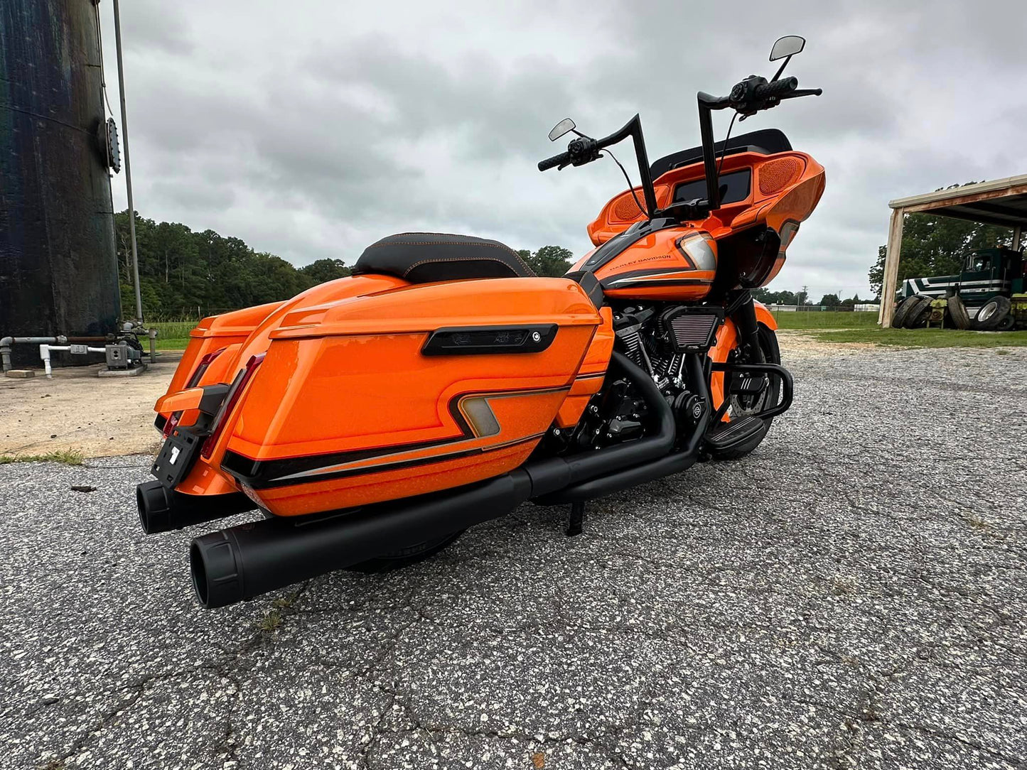 2024 Fat Tire Road Glide