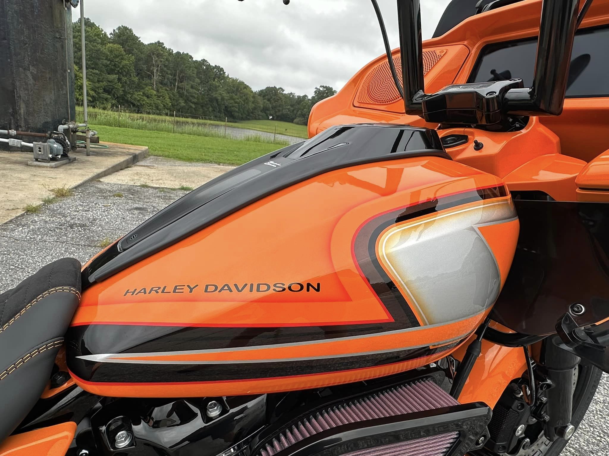 2024 Fat Tire Road Glide