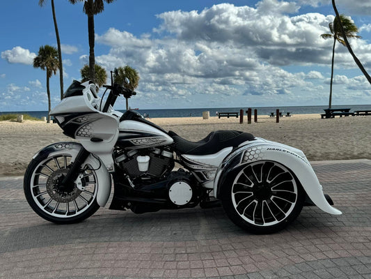 2023 21" Fat Tire Road Glide RG3 Trike