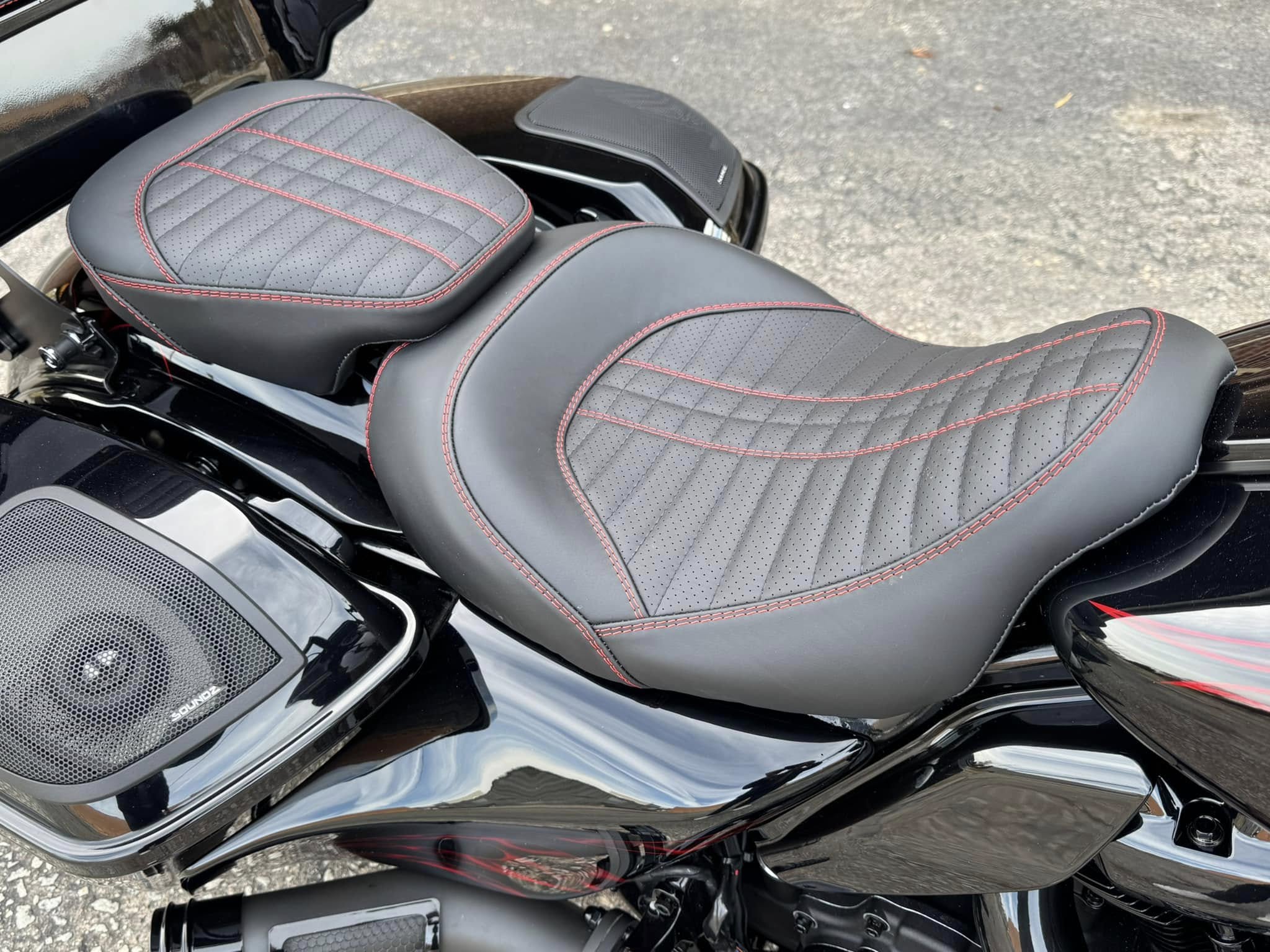 2021 21" Fat Tire Road Glide