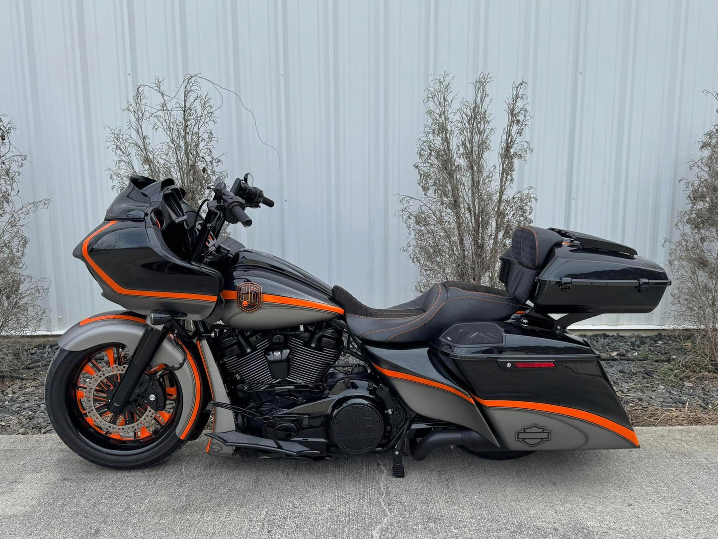 2021 18" Fat Tire Road Glide