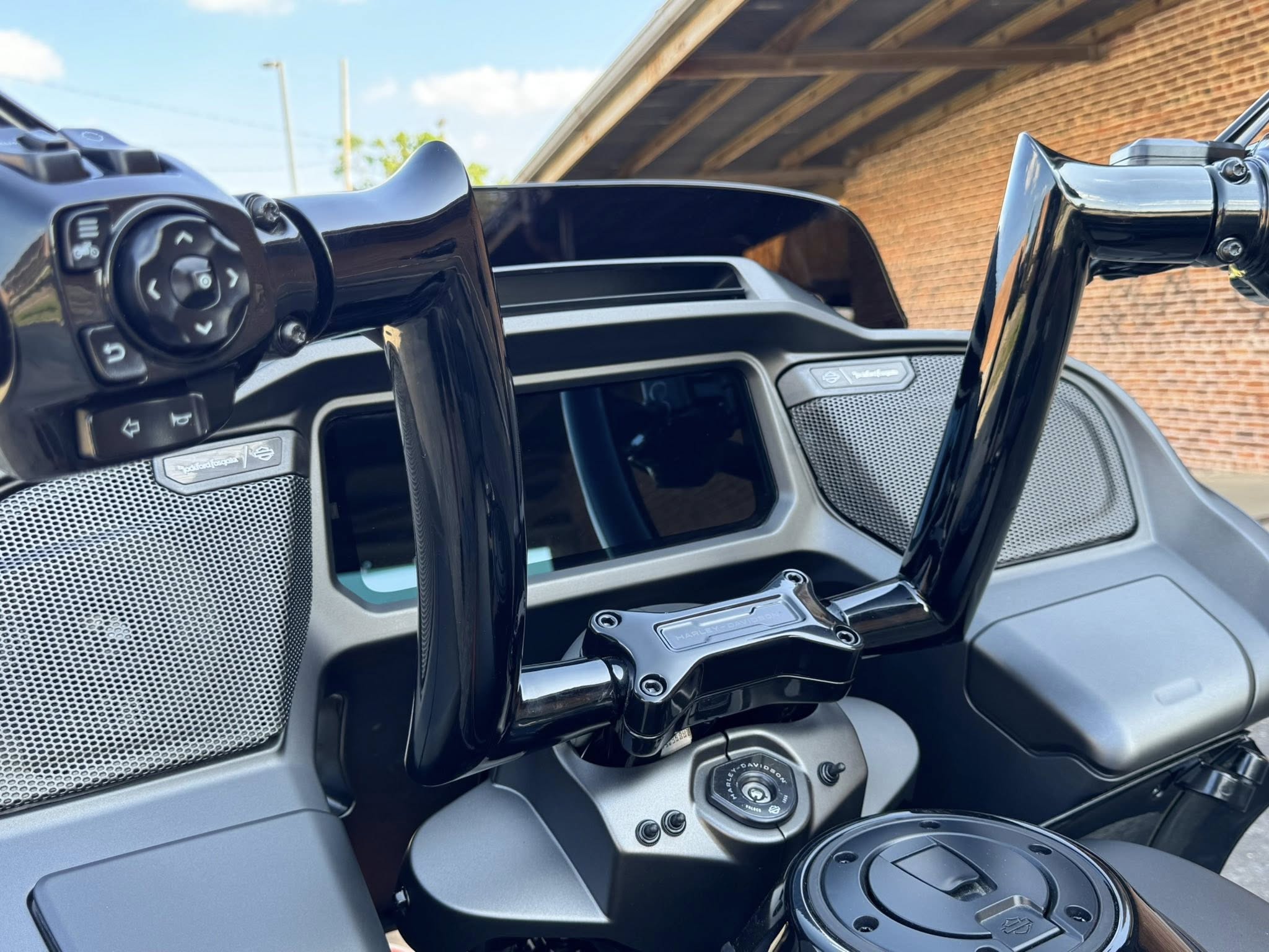 2025 21" Fat Tire Road Glide