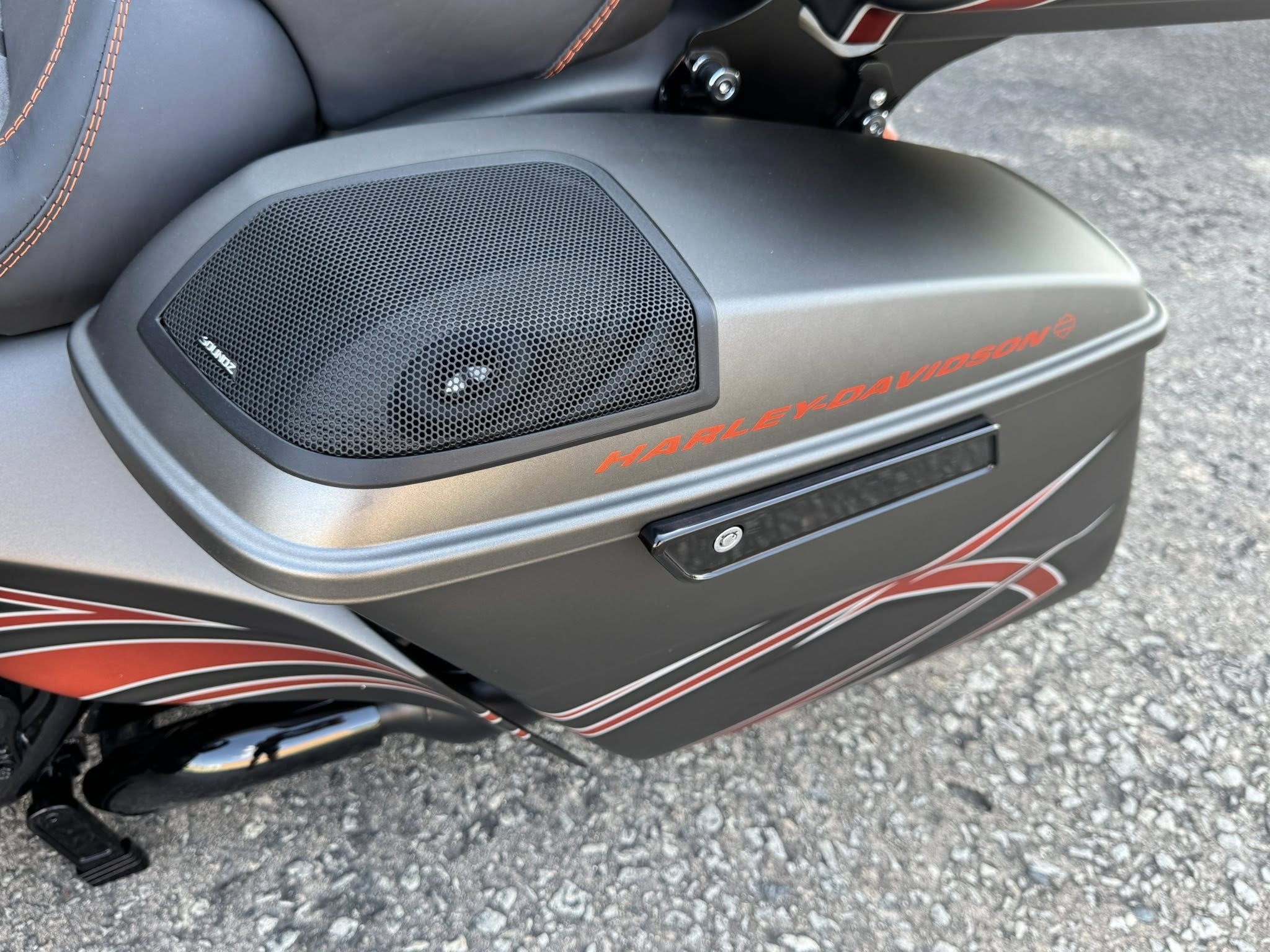 2025 21" Fat Tire Road Glide