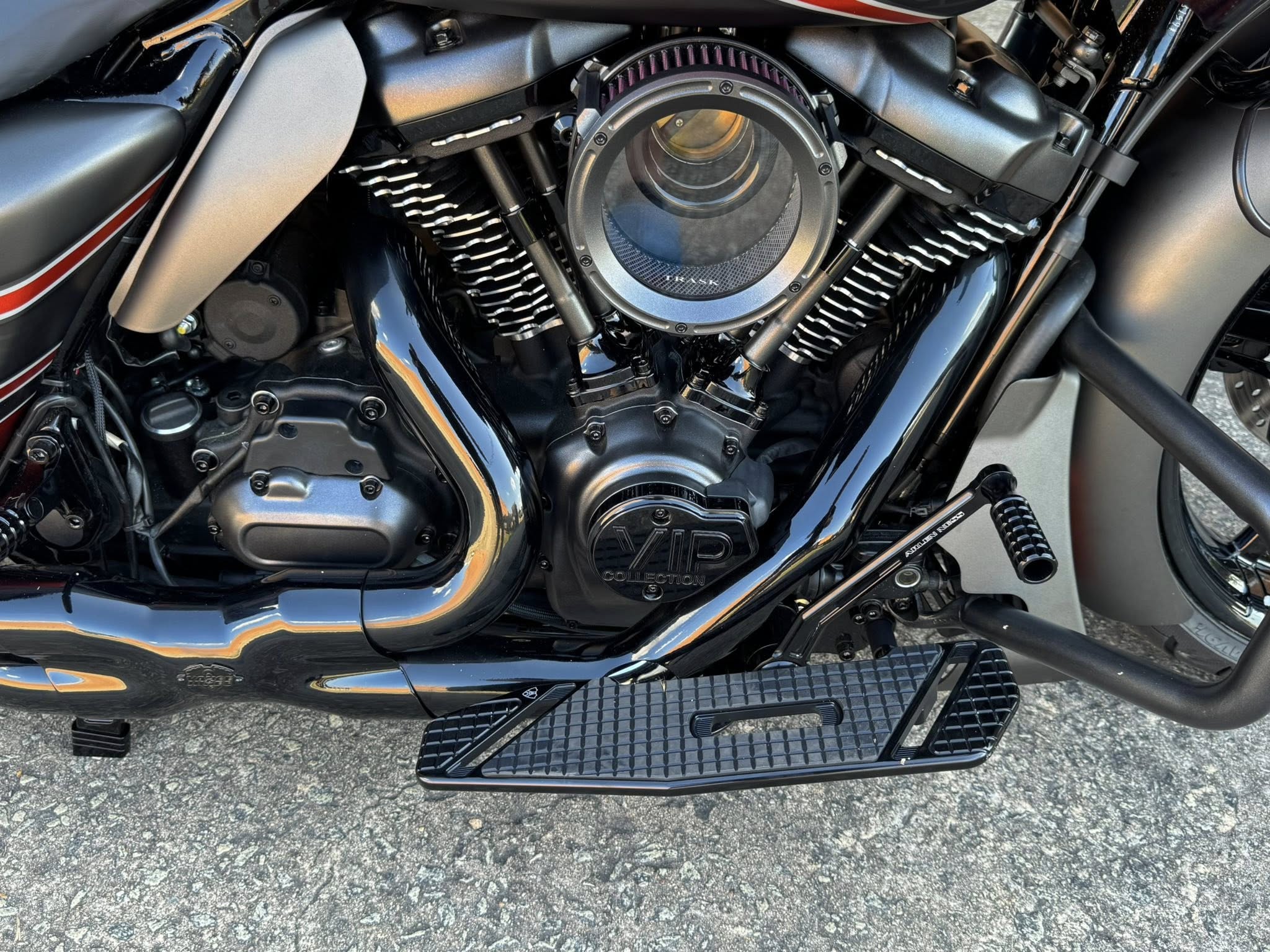 2025 21" Fat Tire Road Glide