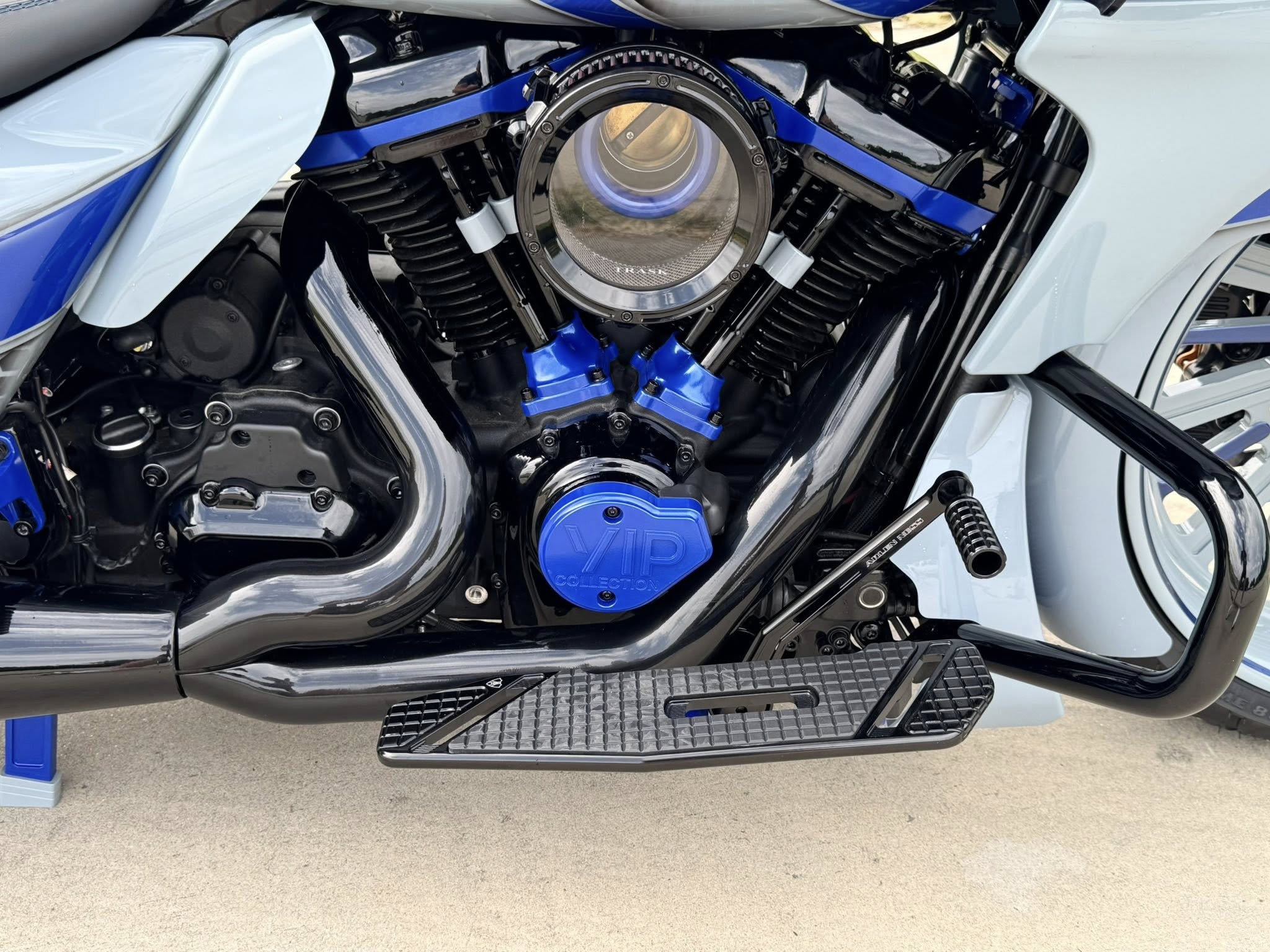 2025 21" Fat Tire Road Glide