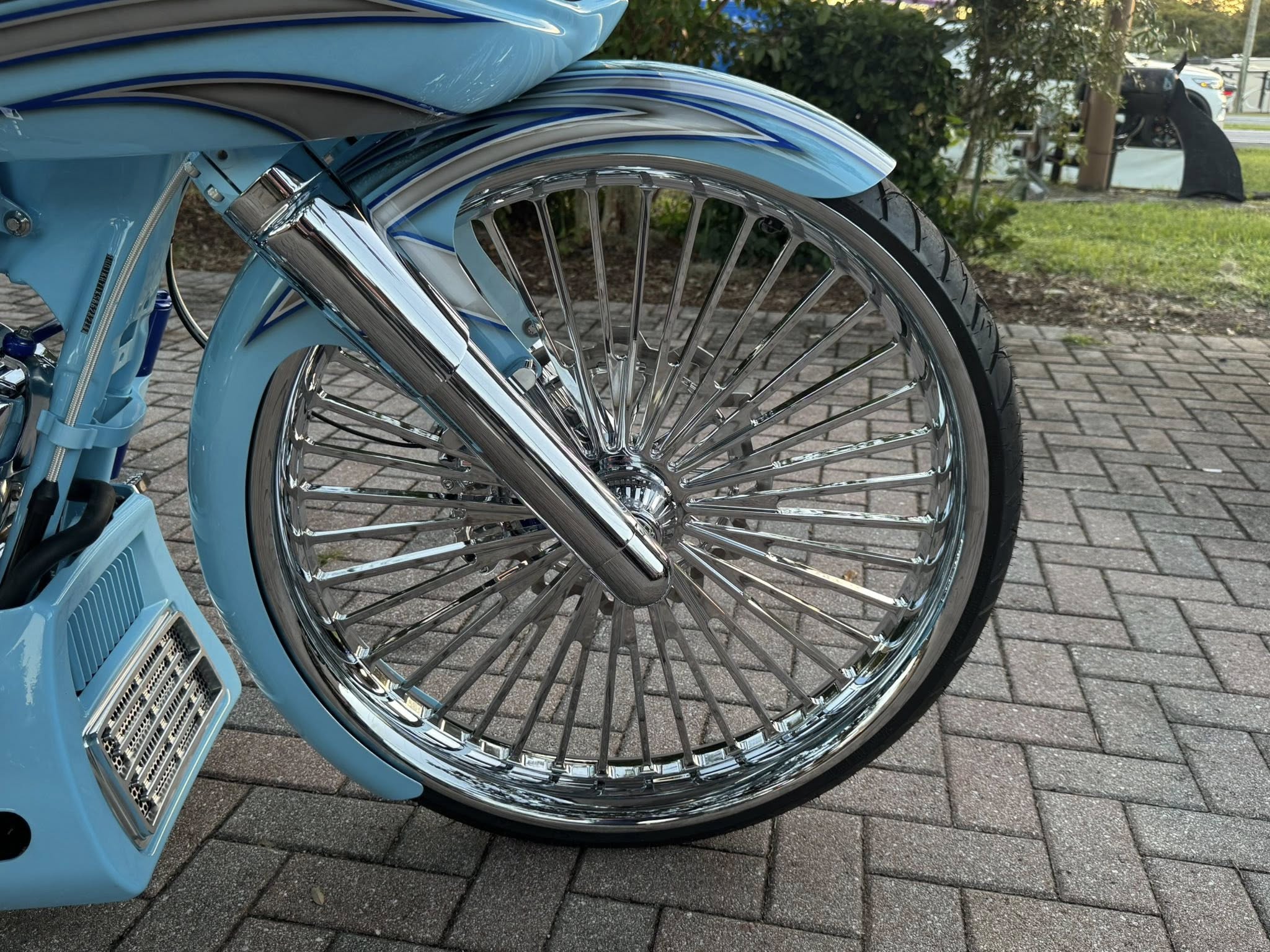 2025 VIP 26" Road Glide