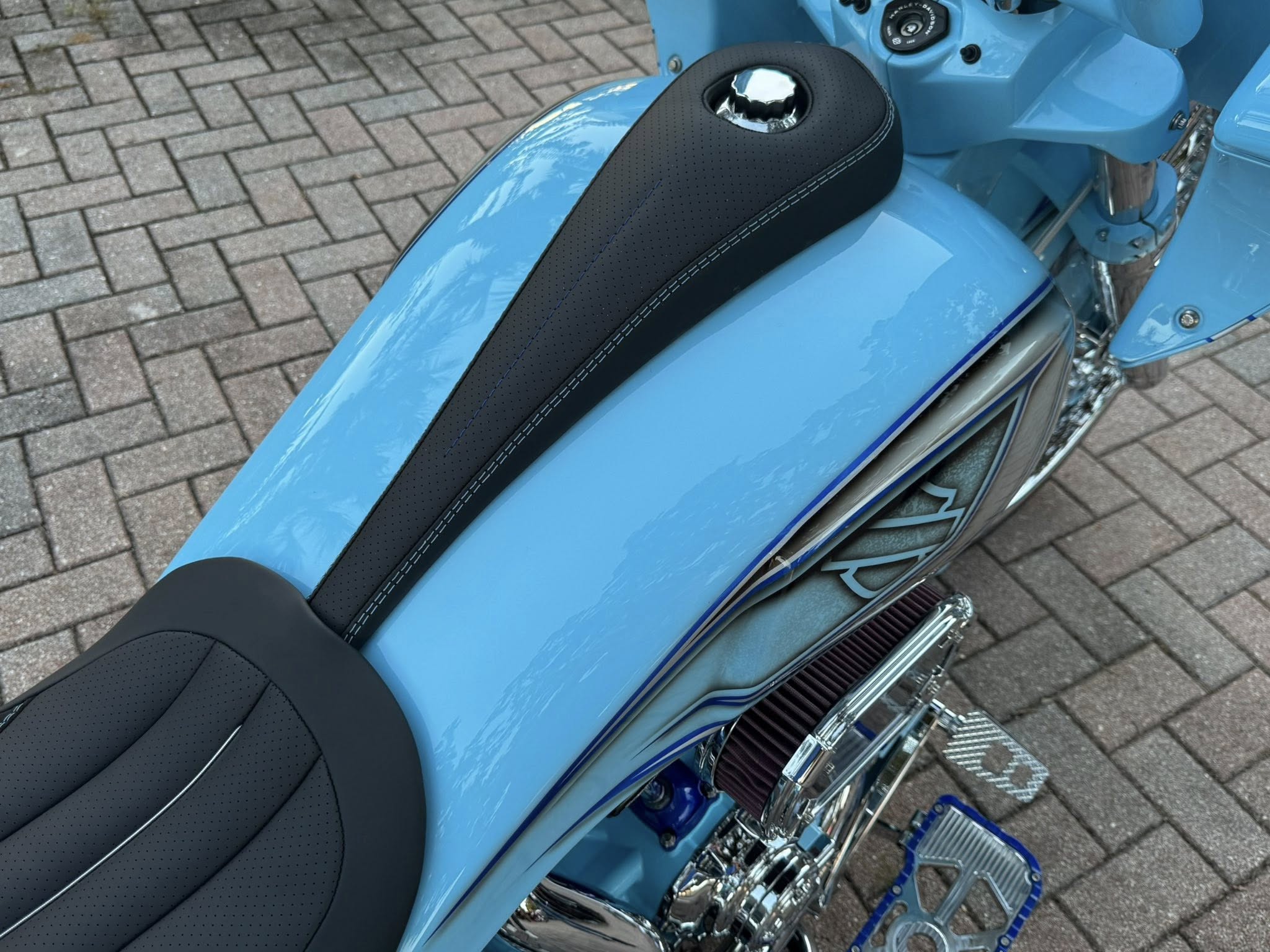 2025 VIP 26" Road Glide