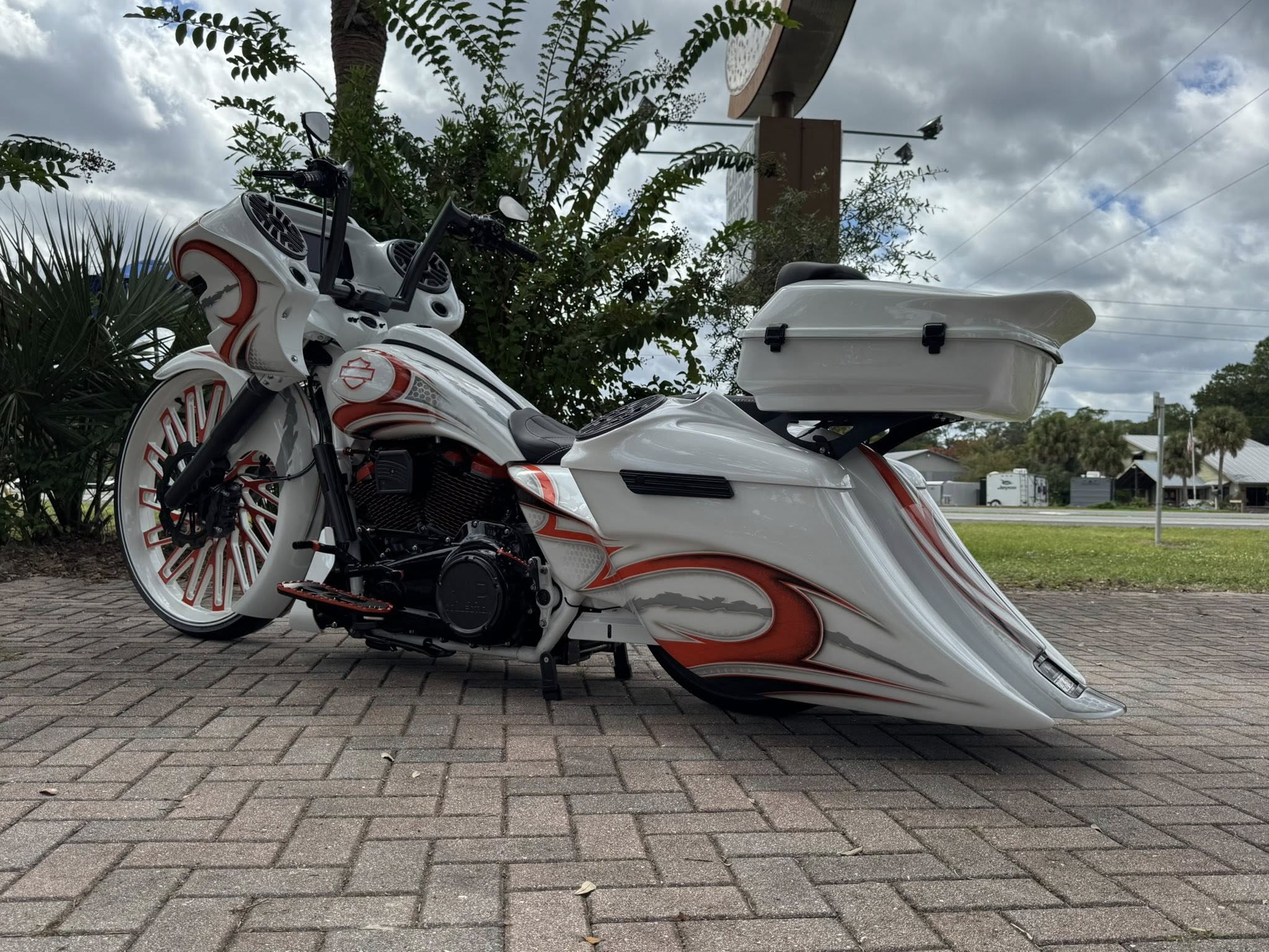 2024 30" Turbo Road Glide