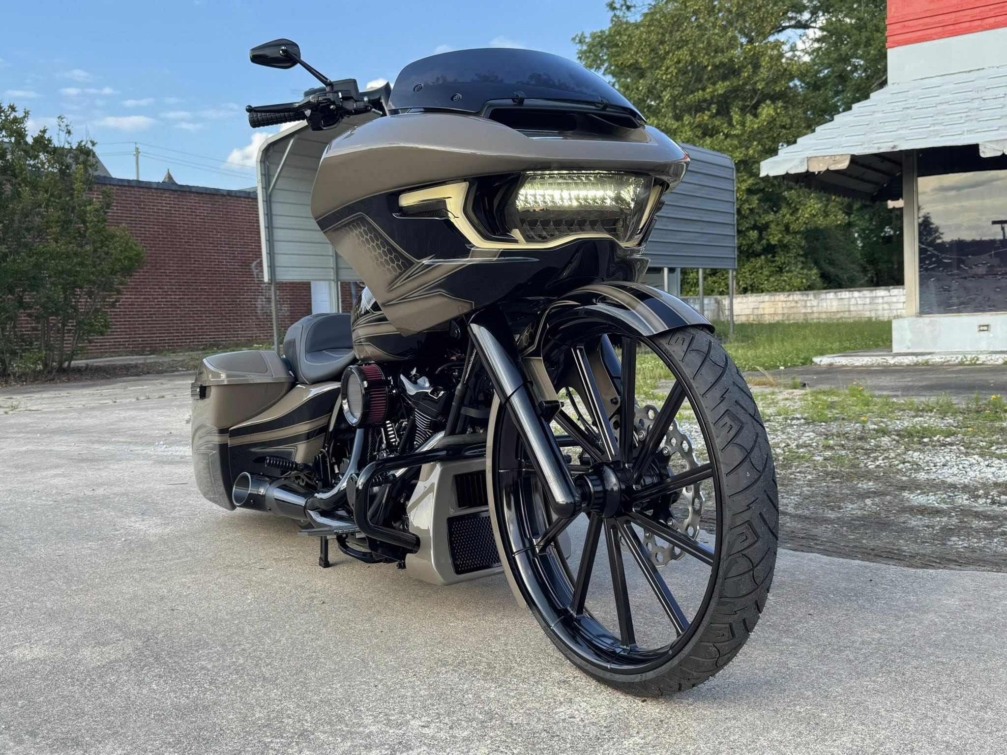 2024 26" VIP Road Glide Custom