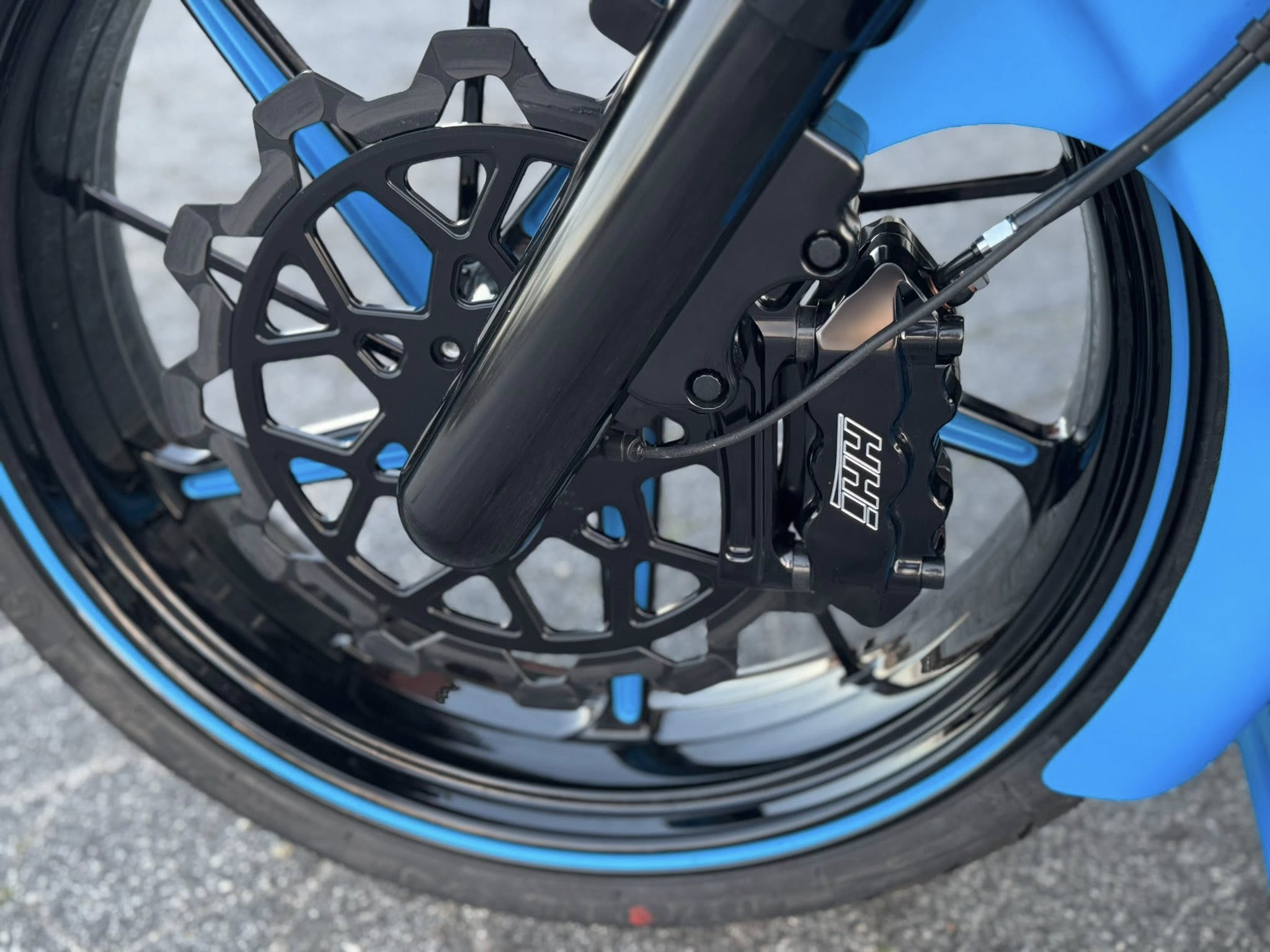 2025 Harley-Davidson 21” Fat Tire Road Glide