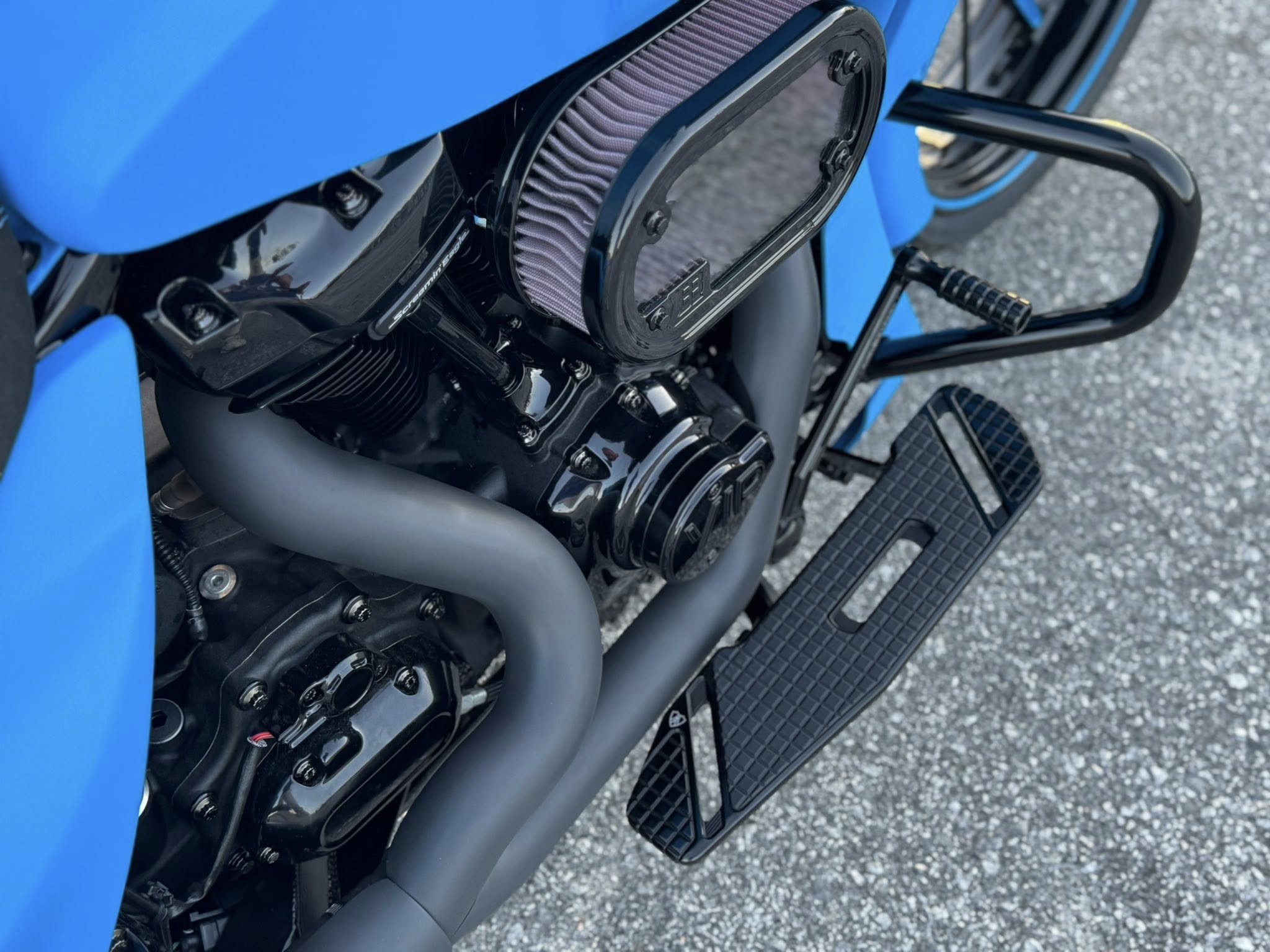 2025 Harley-Davidson 21” Fat Tire Road Glide