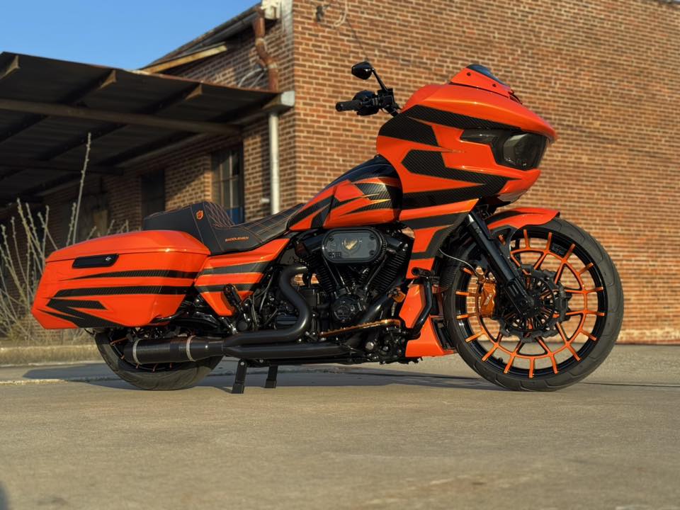 2025 Harley-Davidson “Hybrid” Road Glide