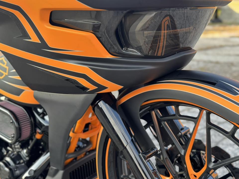 2025 Harley-Davidson Luxury 26” Road Glide