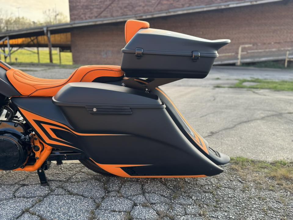 2025 Harley-Davidson Luxury 26” Road Glide