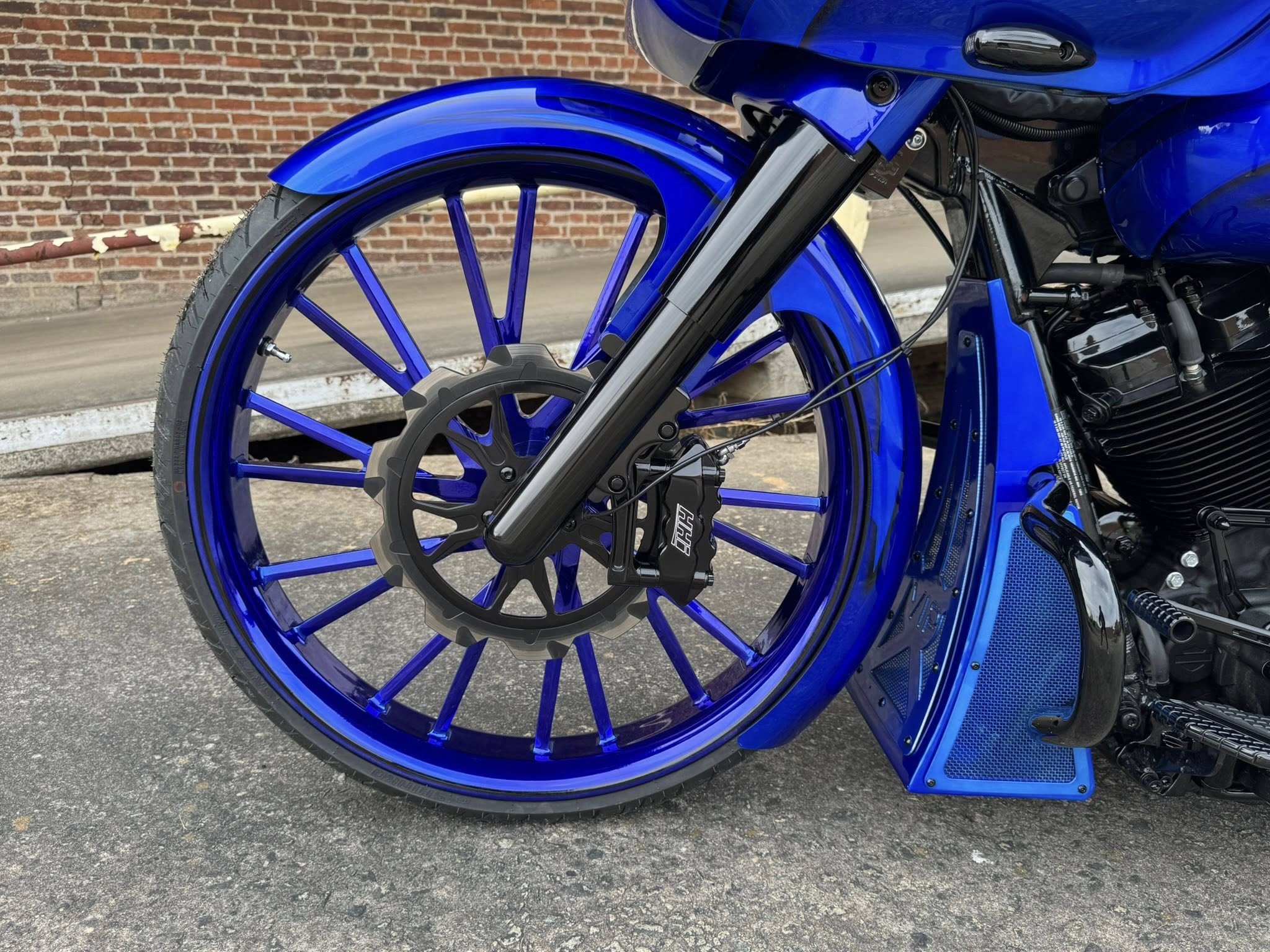 2022 Harley-Davidson Luxury 26” Road Glide ST