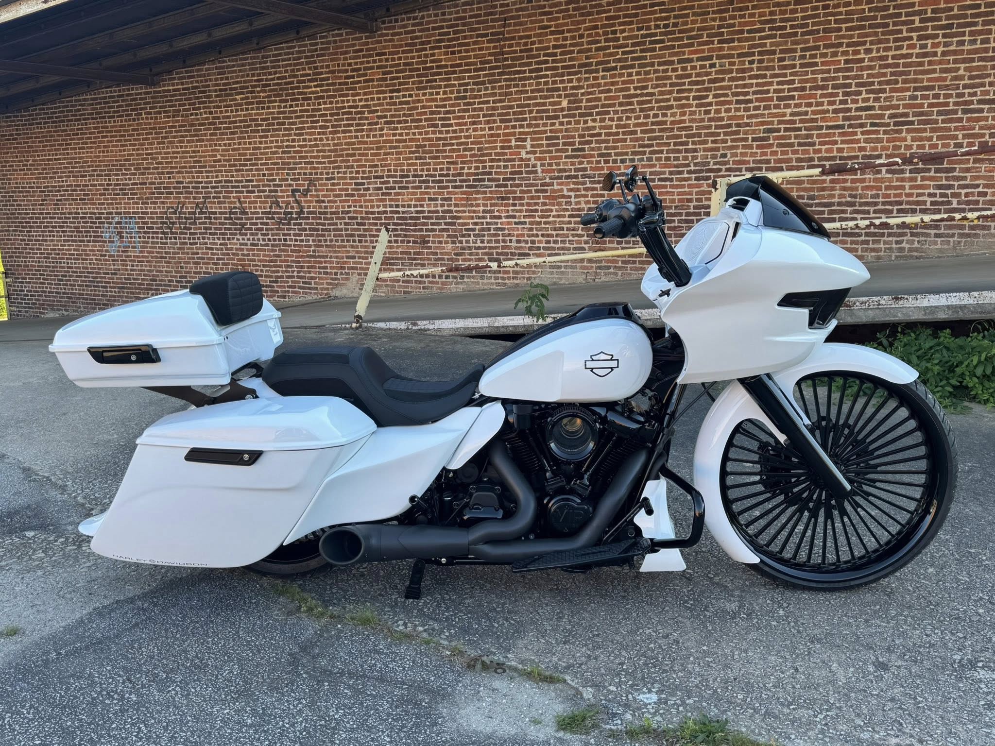 2025 Harley-Davidson Luxury 26" Road Glide