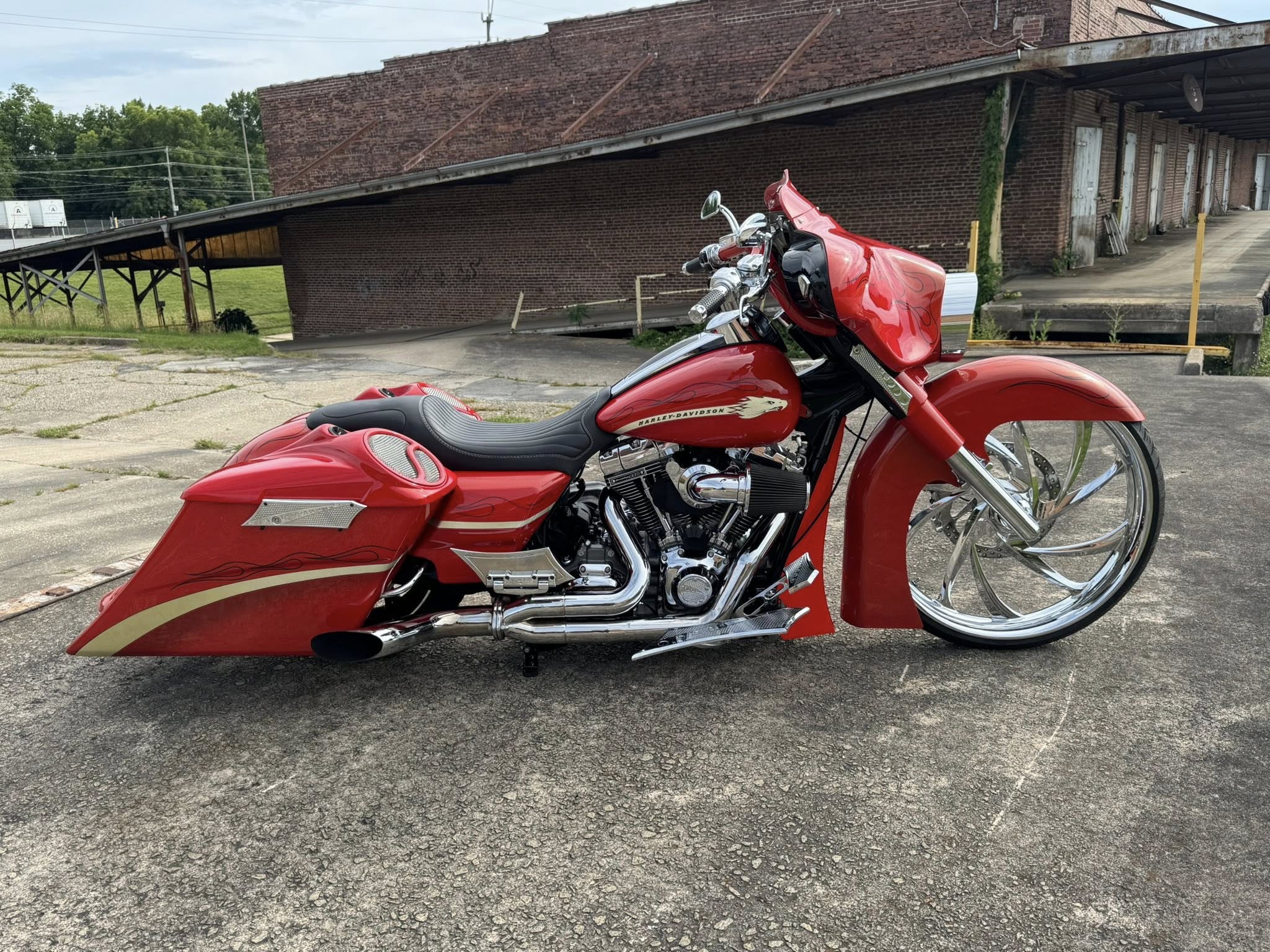 2010 Harley-Davidson CVO 26" Custom Street Glide