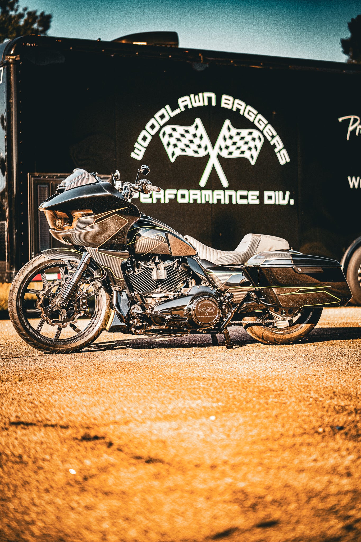 2025 Road Glide Hybrid - Carbon Fiber Edition