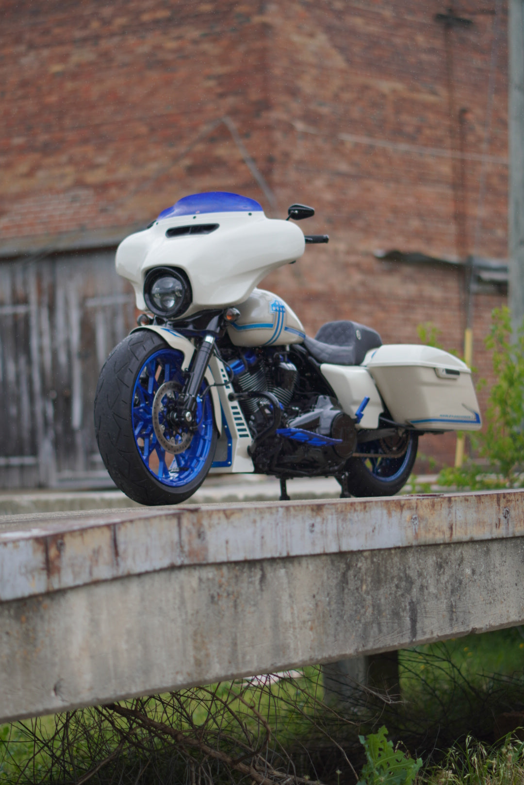 2023 21” Fat Tire Road Glide Hybrid