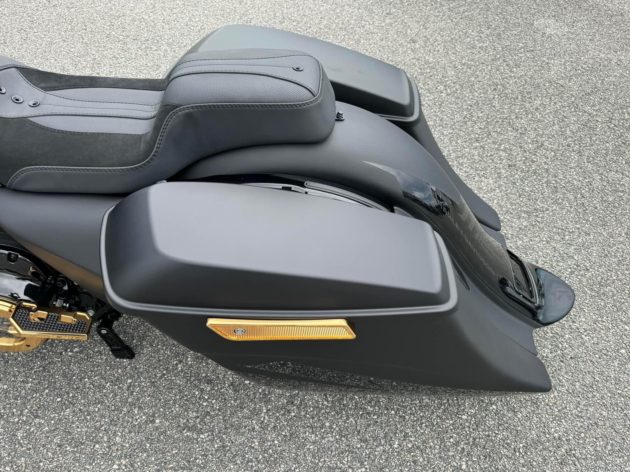 2023 26” VIP Road Glide