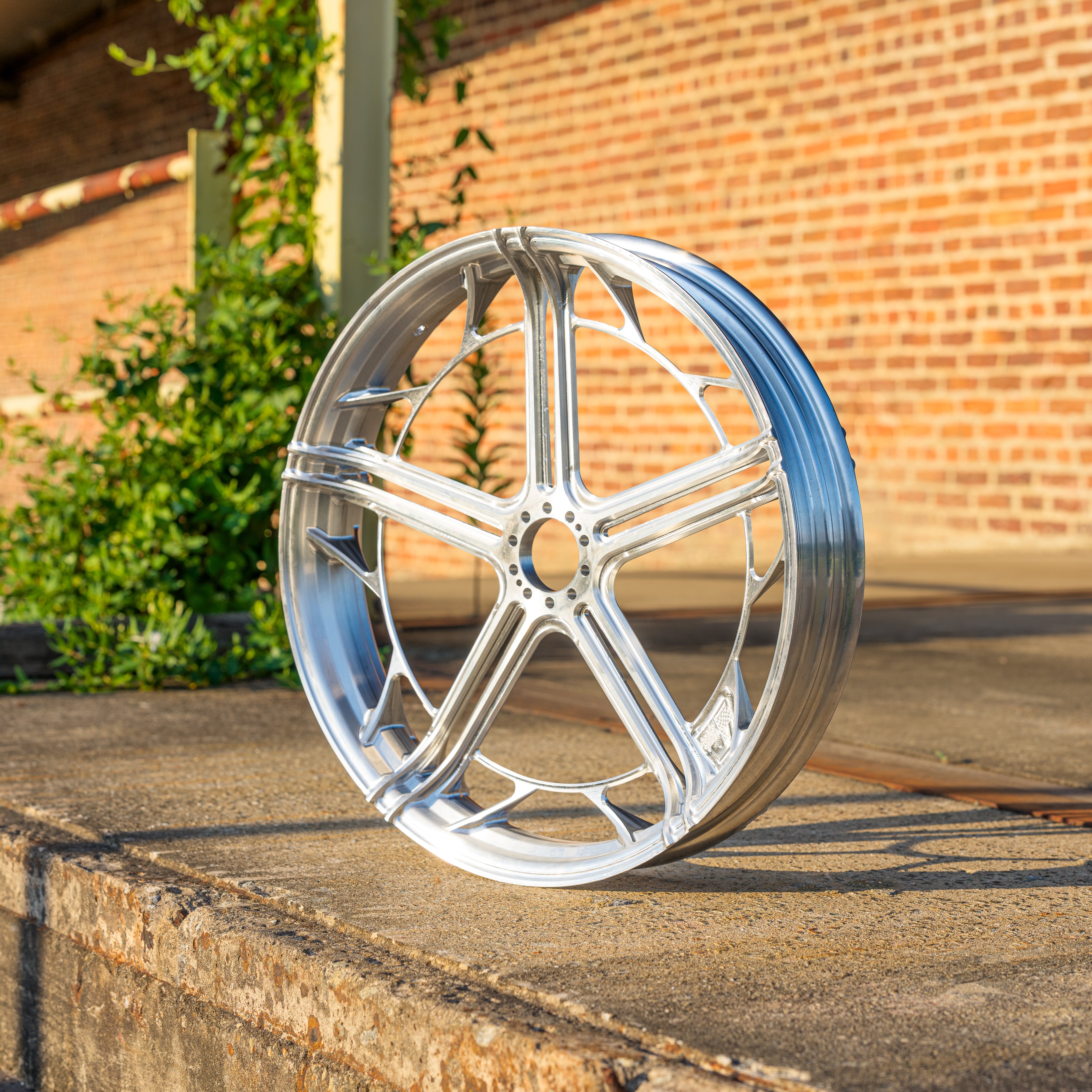 Woodlawn Baggers Performance Division Motorcycle Wheels │ Hybrid Forged 1 (HF1)