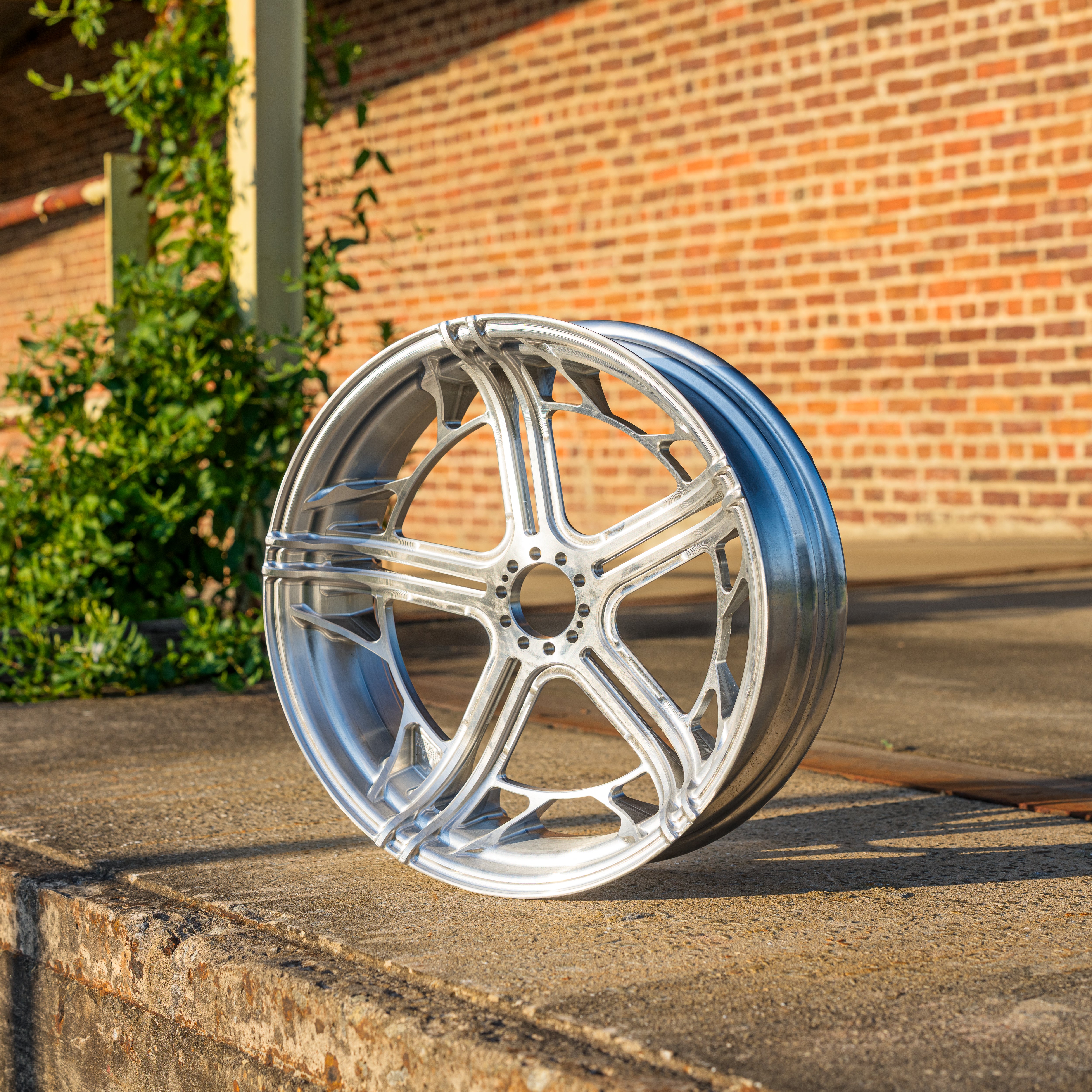 Woodlawn Baggers Performance Division Motorcycle Wheels │ Hybrid Forged 1 (HF1)