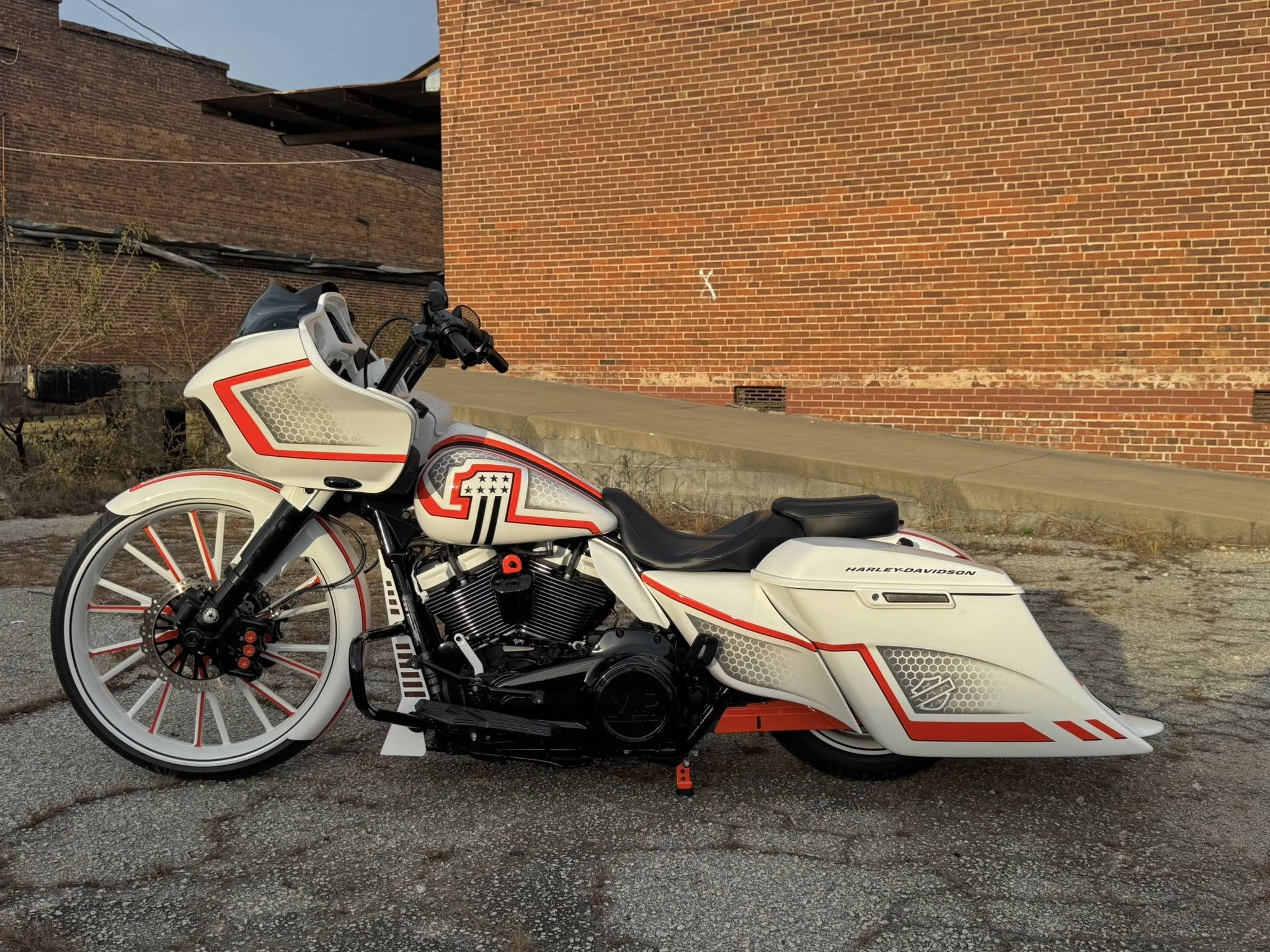 2021 26" VIP Road Glide