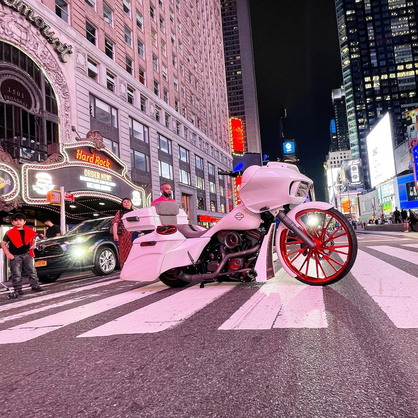 Paulie's White 26 RG