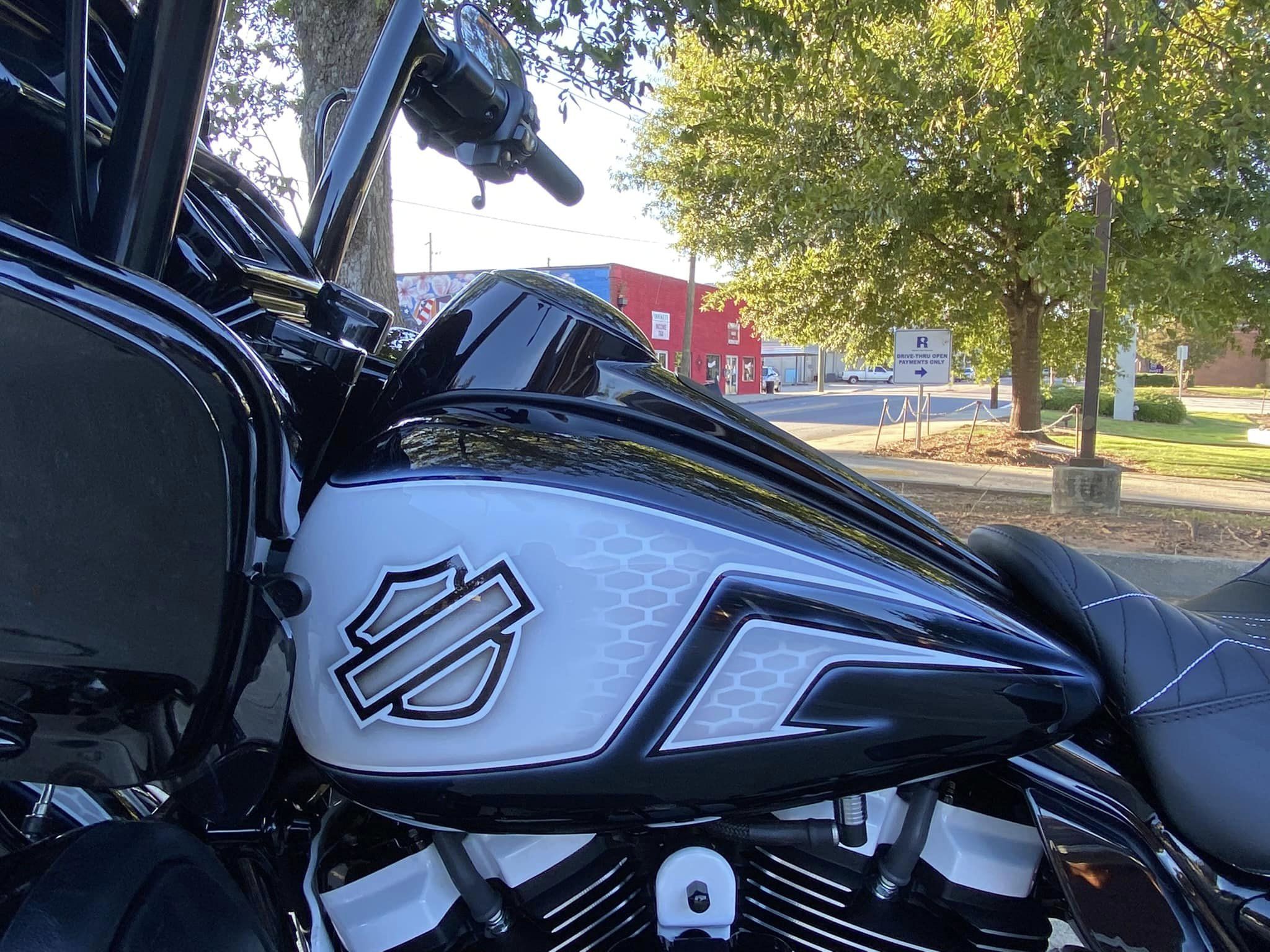 2022 Fat Tire Road Glide Limited