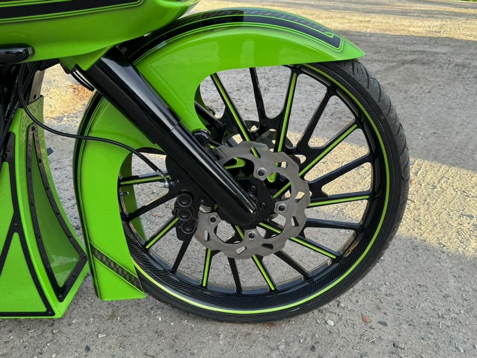 2023 26" Road Glide RG3 Trike