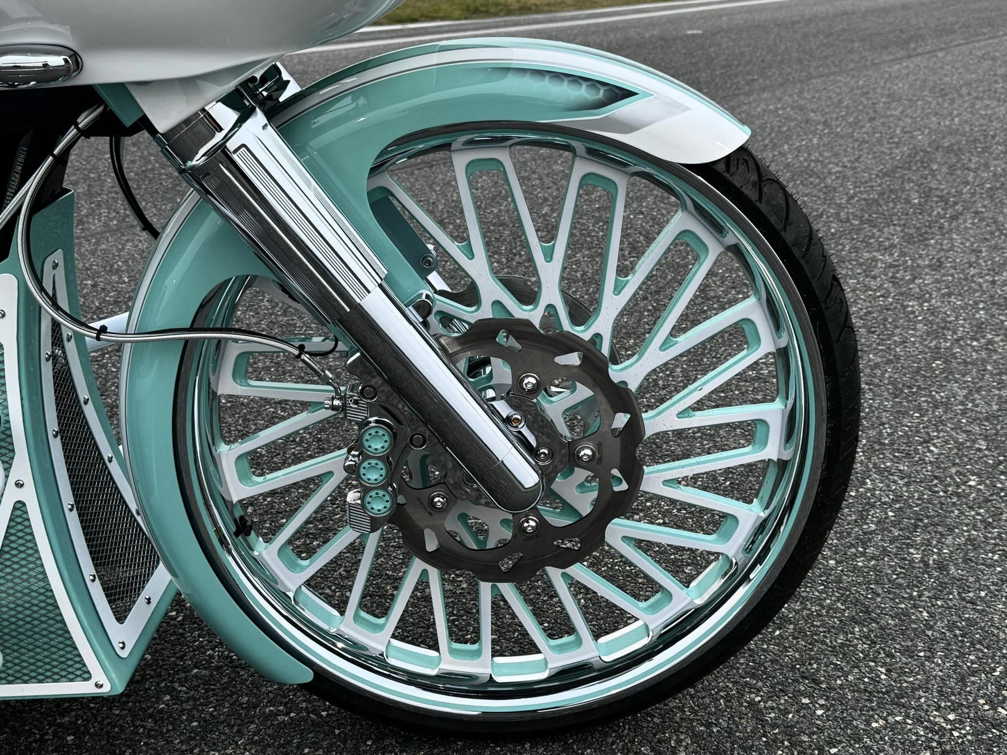 2023 26" Road Glide RG3 Trike