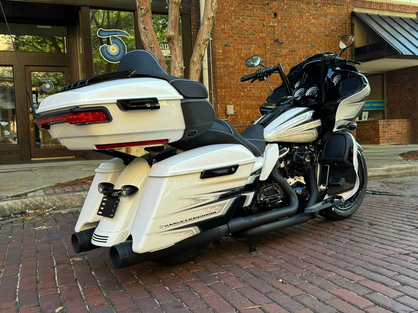 2022 Fat Tire Road Glide Limited