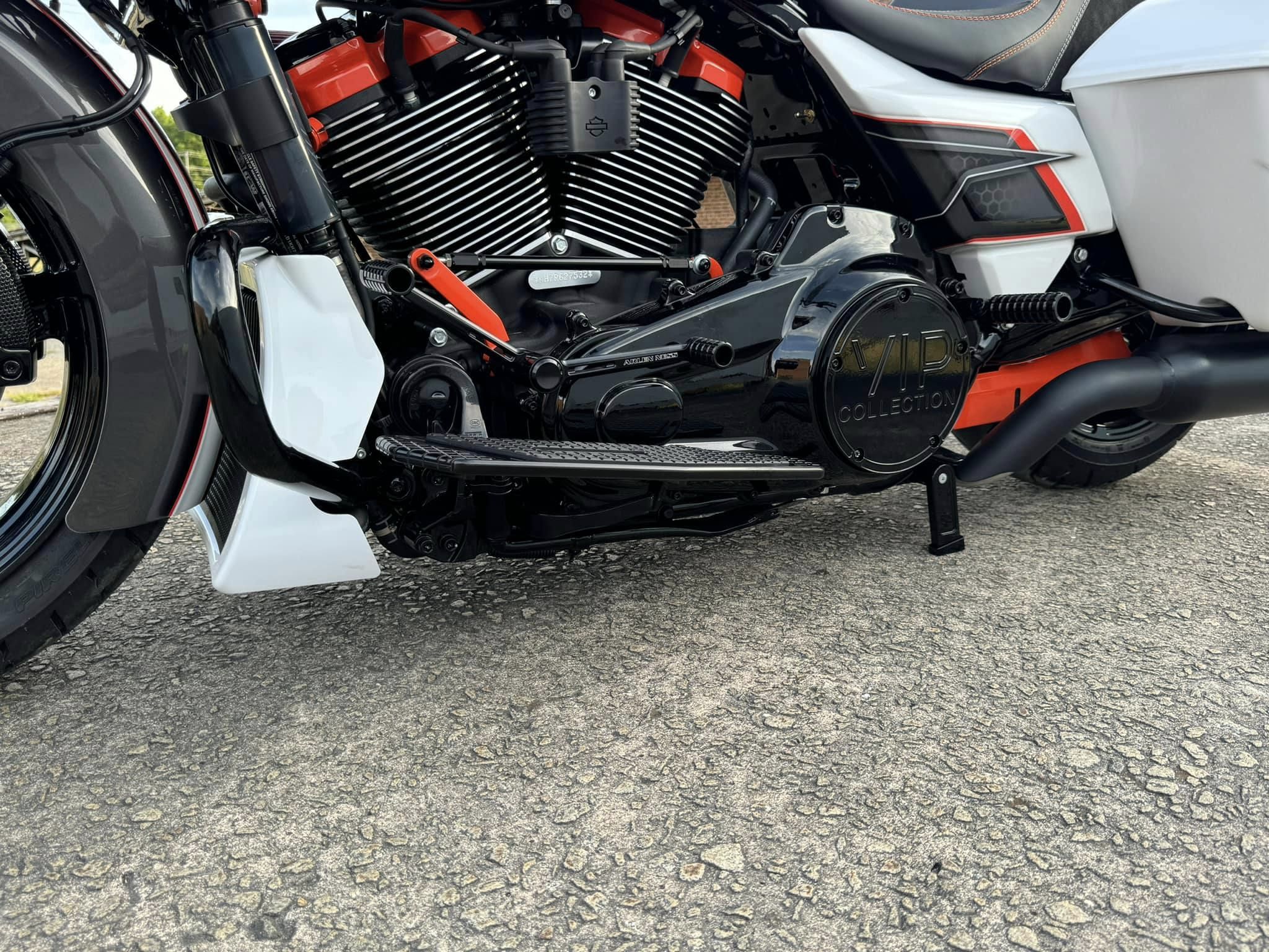 2024 Fat Tire Road Glide