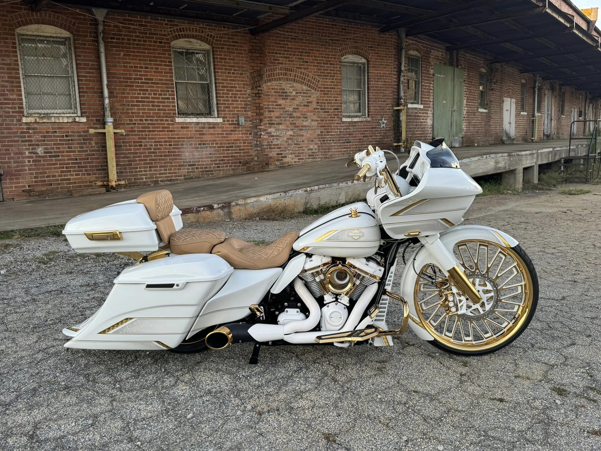 2021 26" VIP Luxury Road Glide