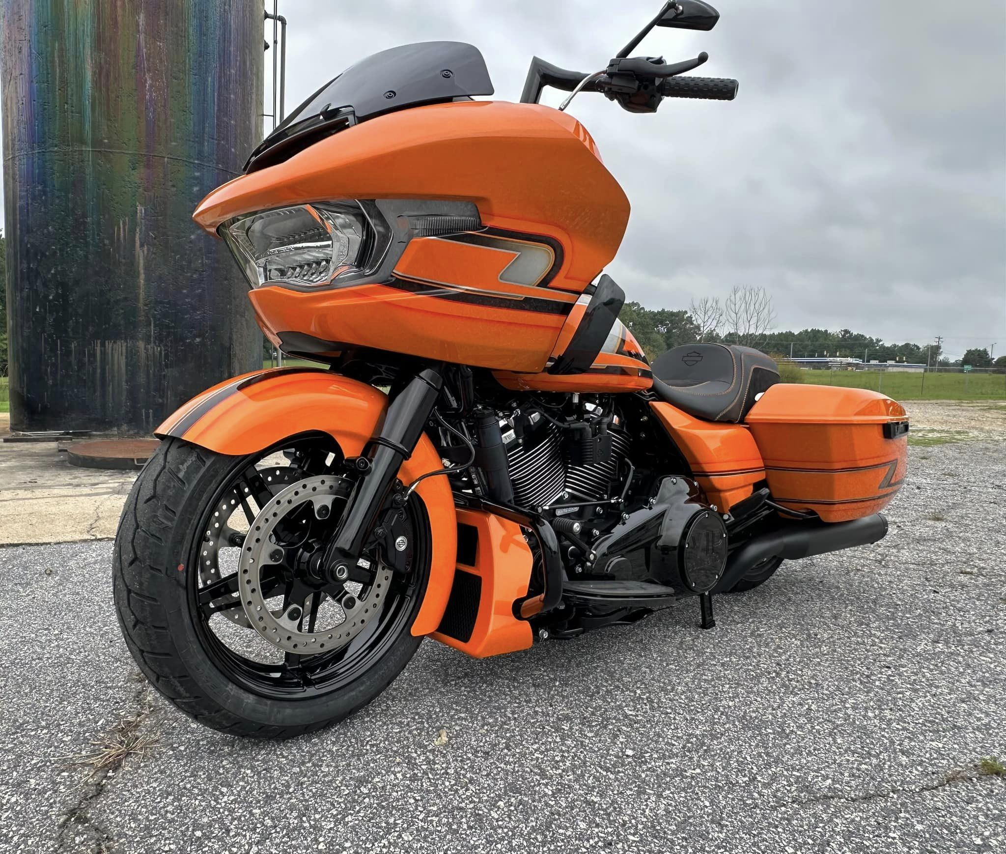 2024 Fat Tire Road Glide