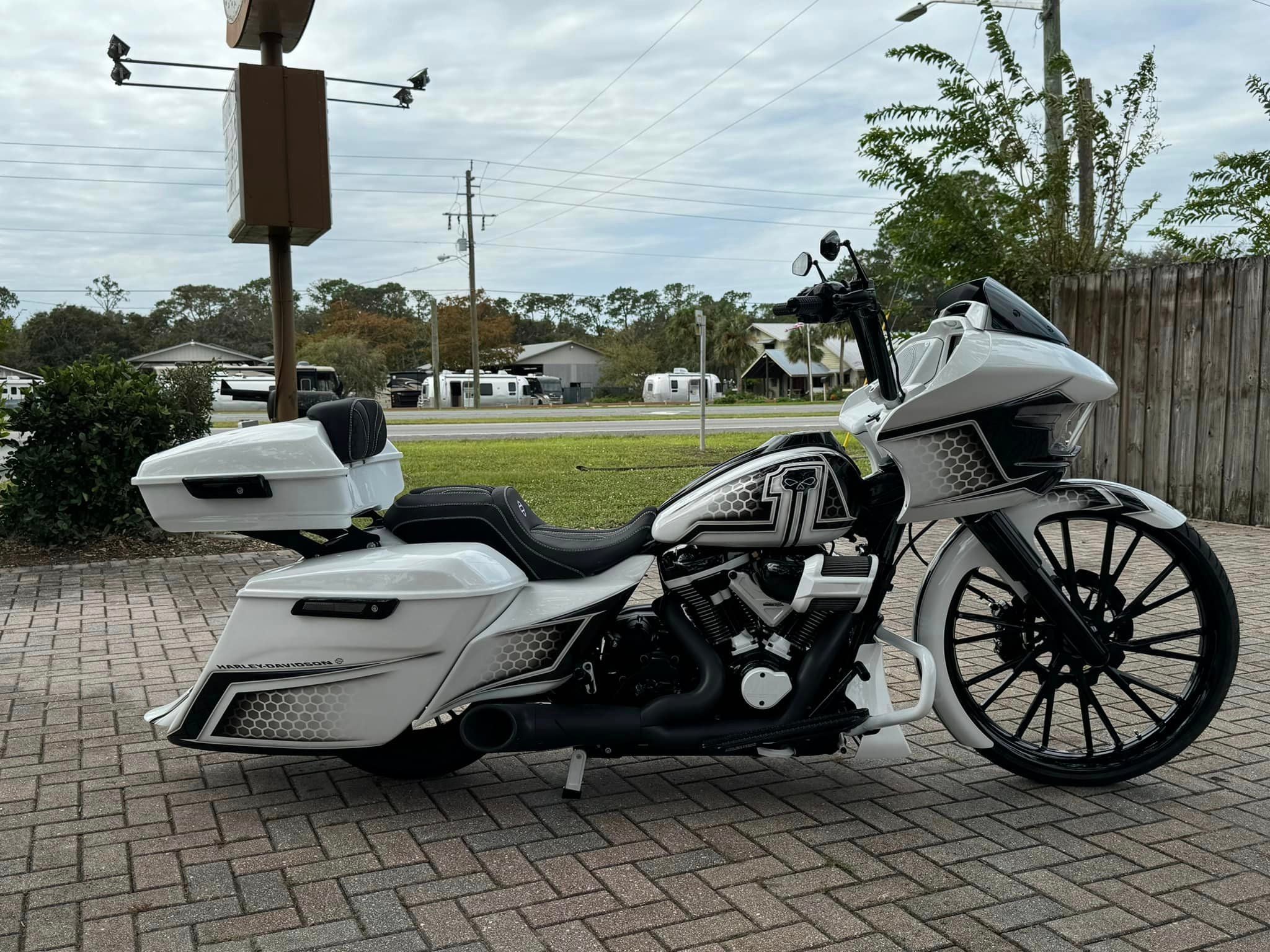 2024 26" Road Glide