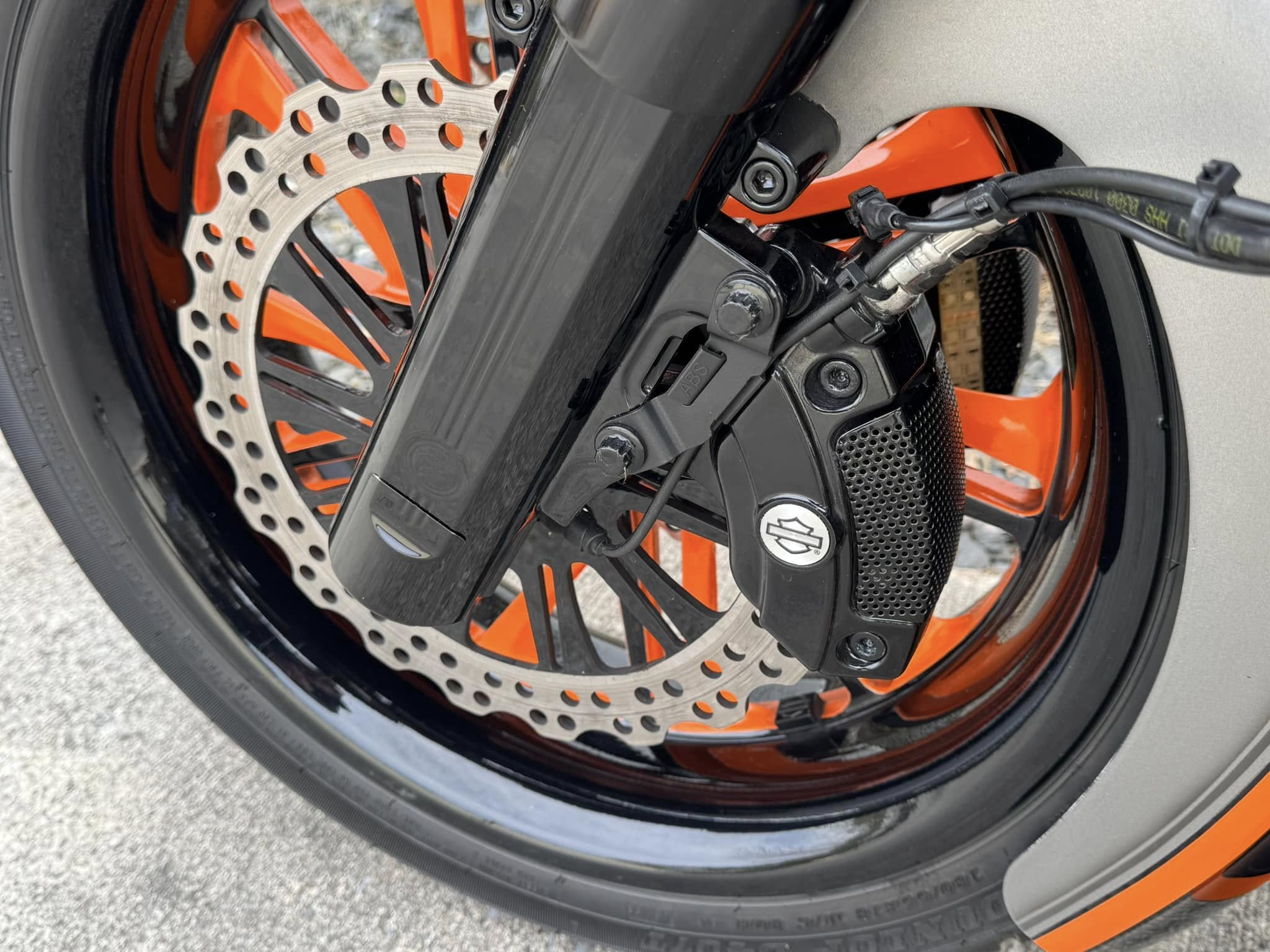 2021 18" Fat Tire Road Glide