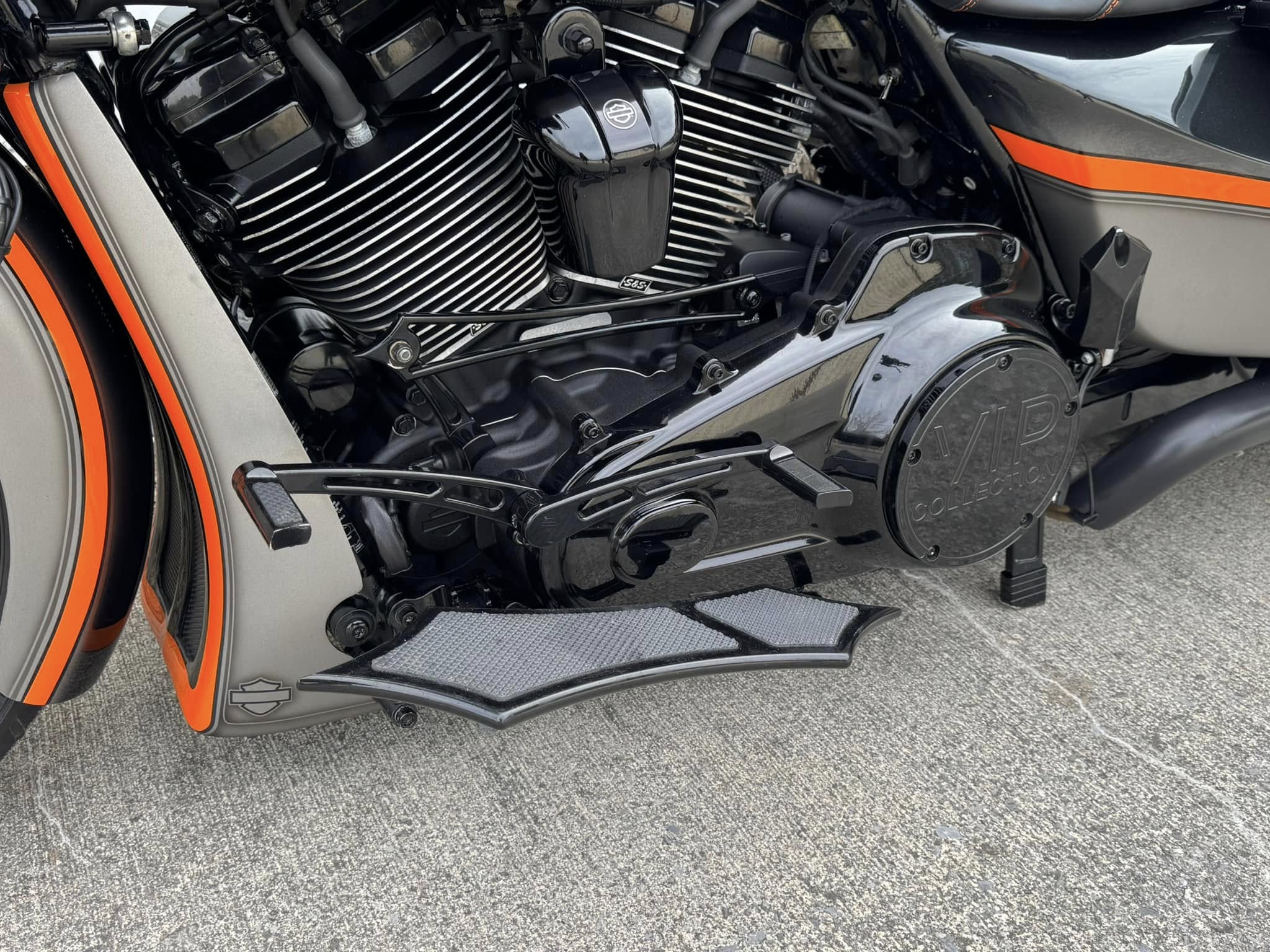 2021 18" Fat Tire Road Glide