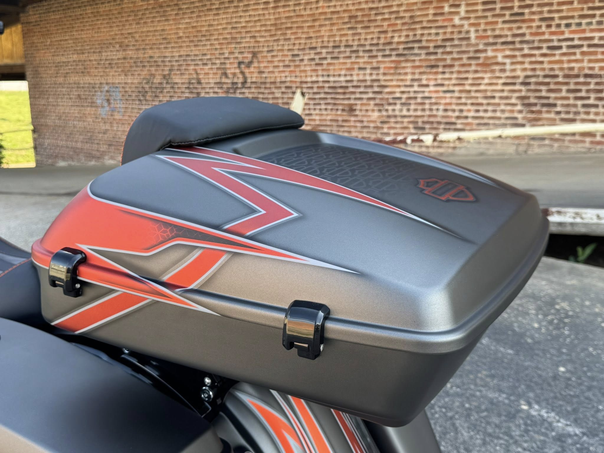 2025 21" Fat Tire Road Glide