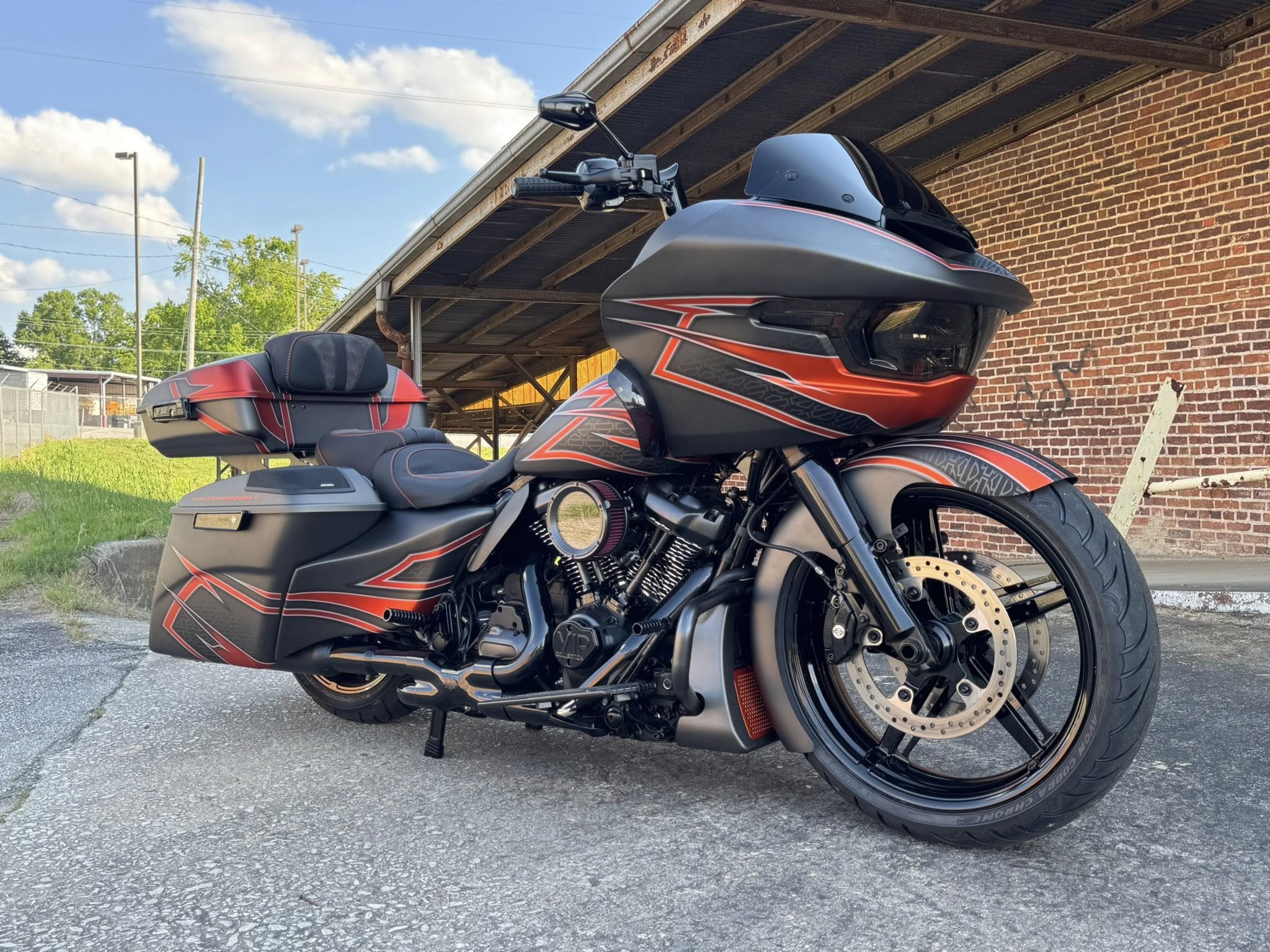 2025 21" Fat Tire Road Glide