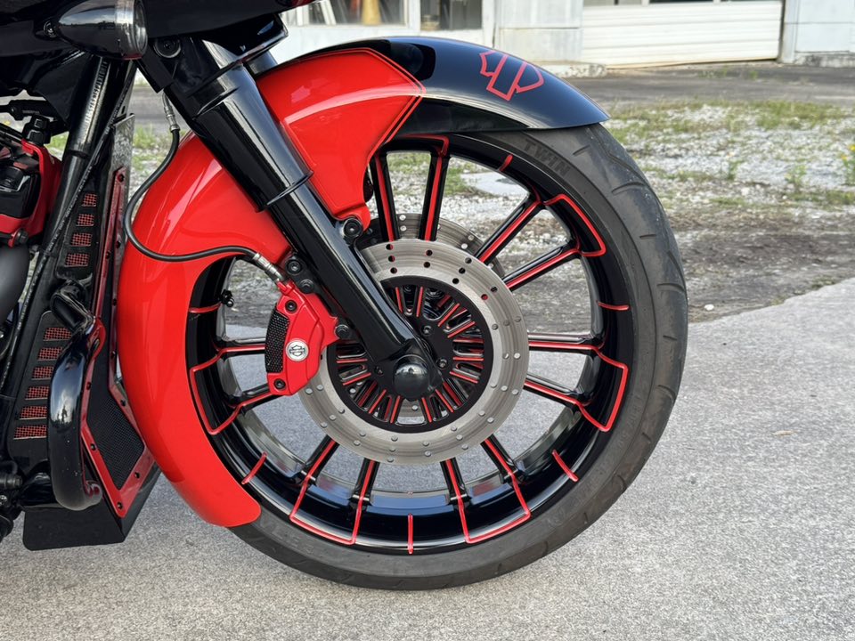 2021 21" Fat Tire Road Glide