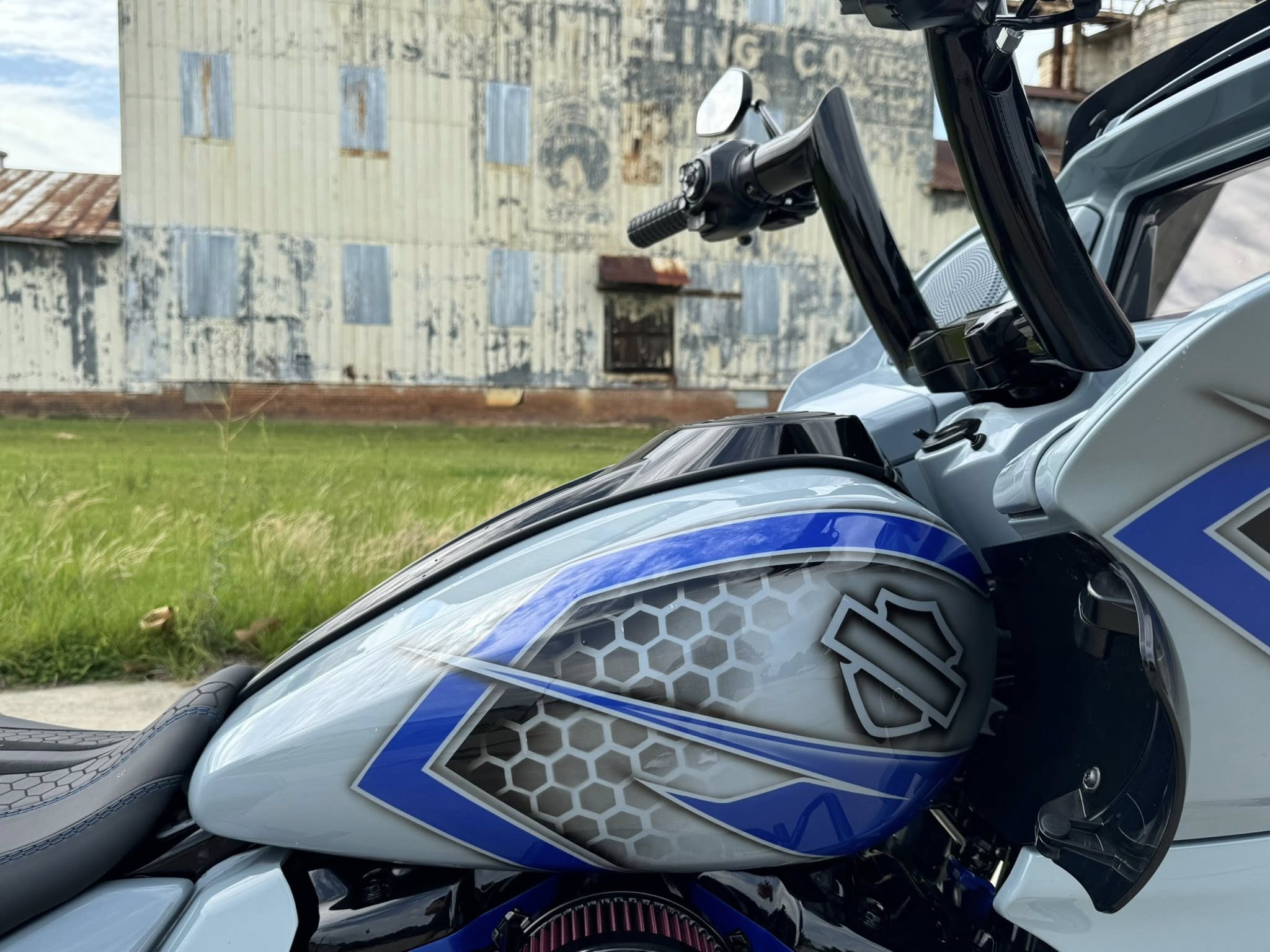 2025 21" Fat Tire Road Glide